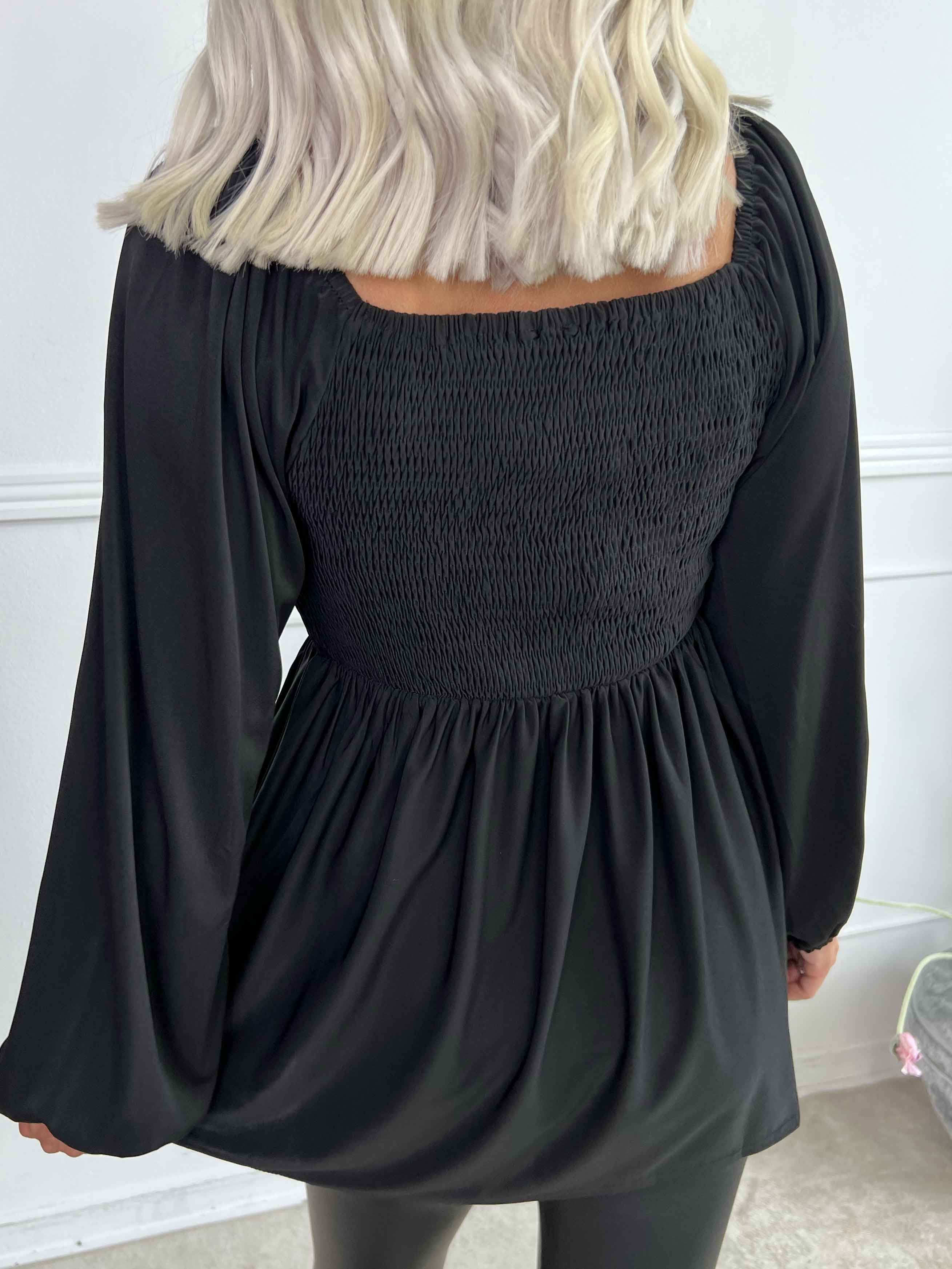 Elna Plain Shirt L/S - Elastisk blus med smock över bysten