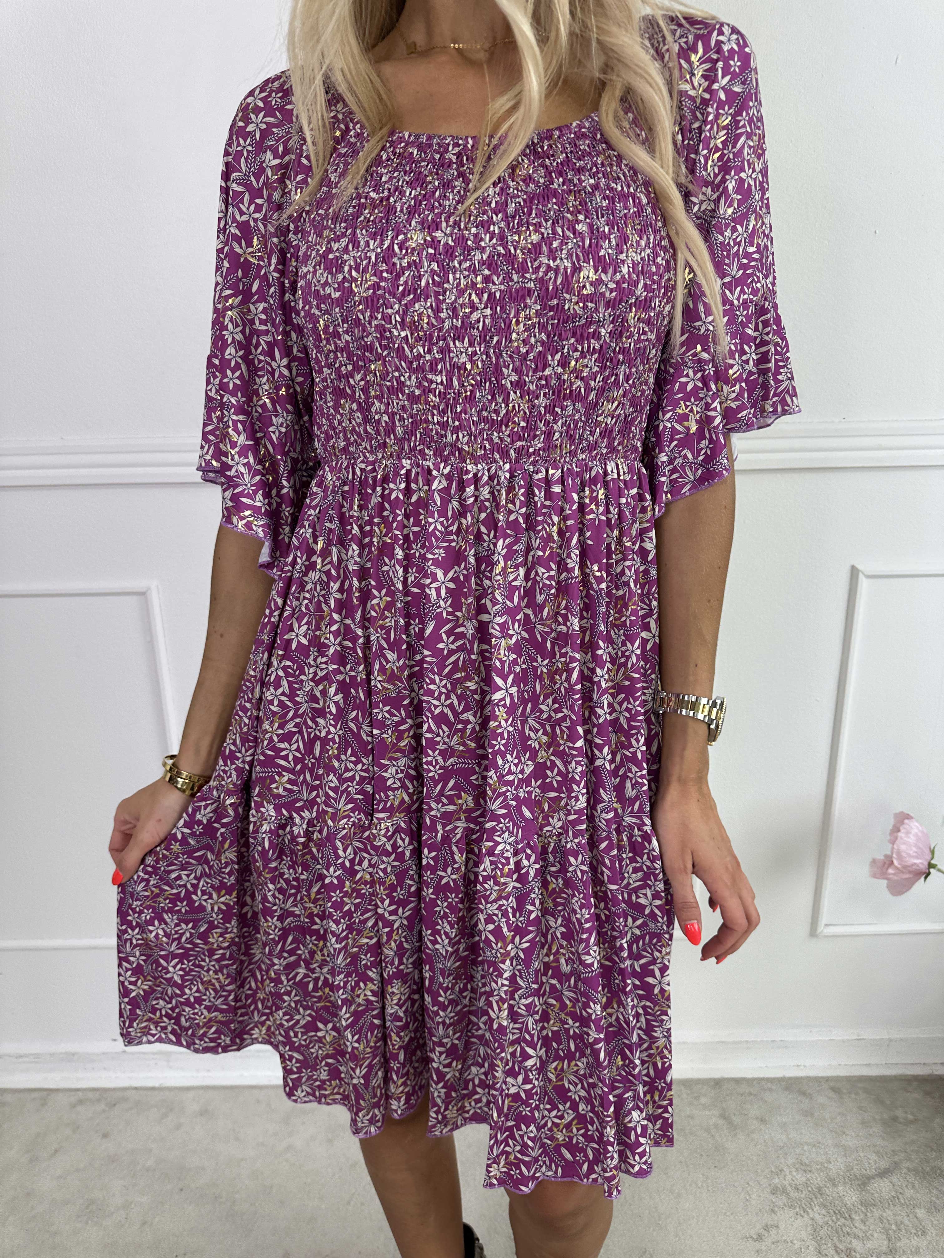 Elna Small Flower Short - Blommig elastisk klänning med smock över bysten