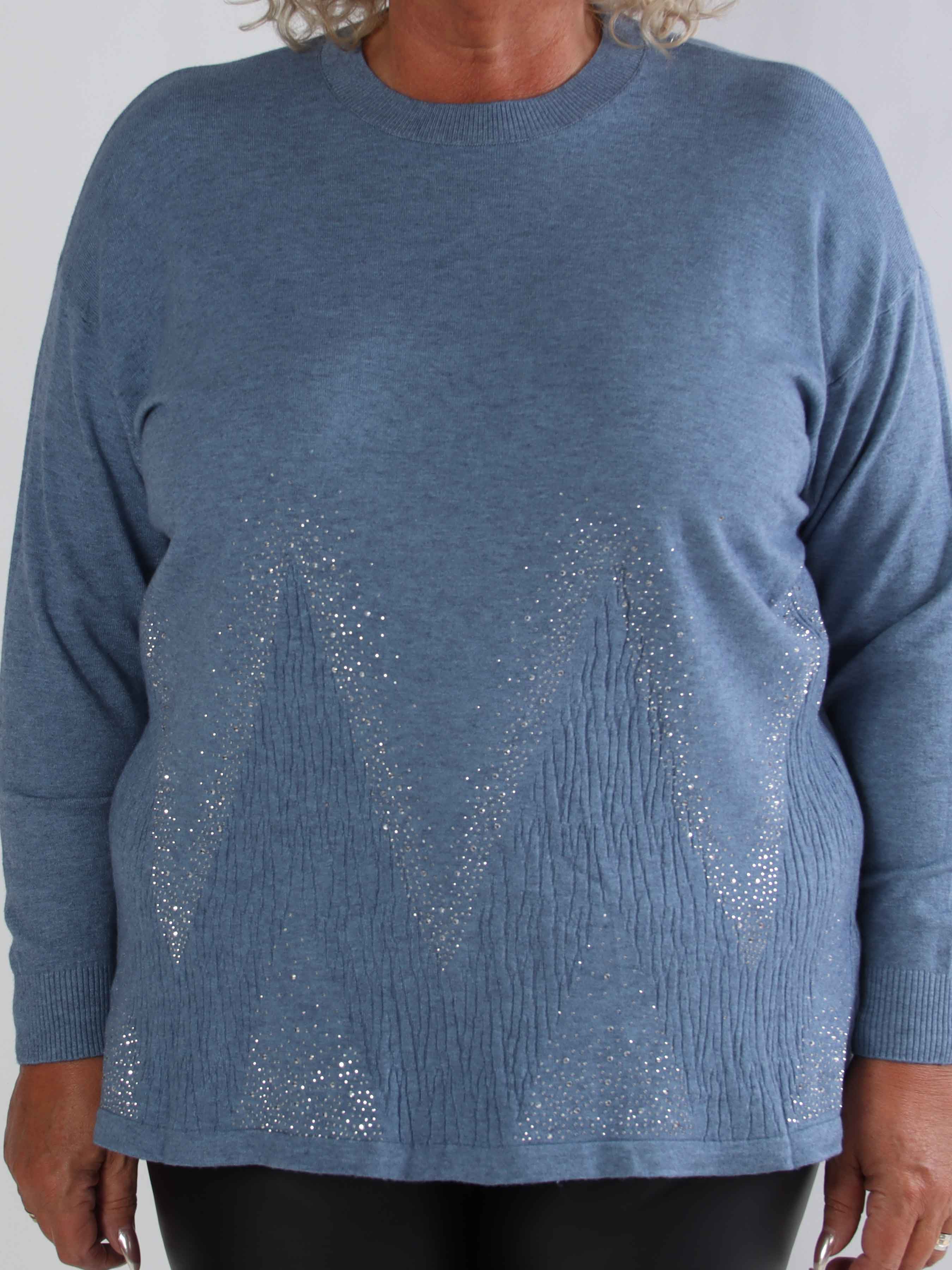 Ellrun - Plus size tröja med sicksackmönster av strass nedtill