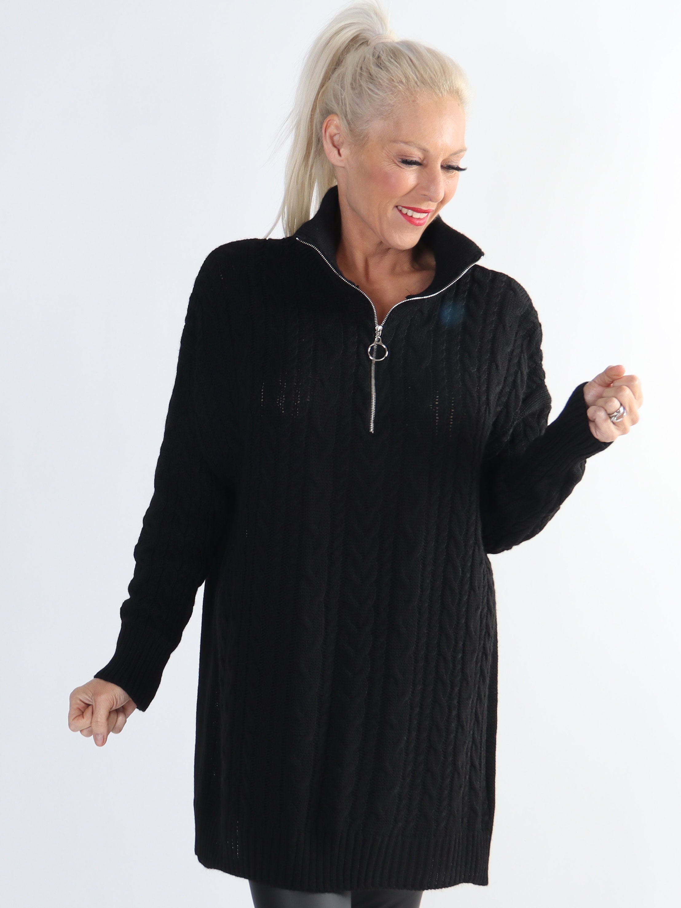 Esly - Kabelstickad tröja med dragkedja i plus size