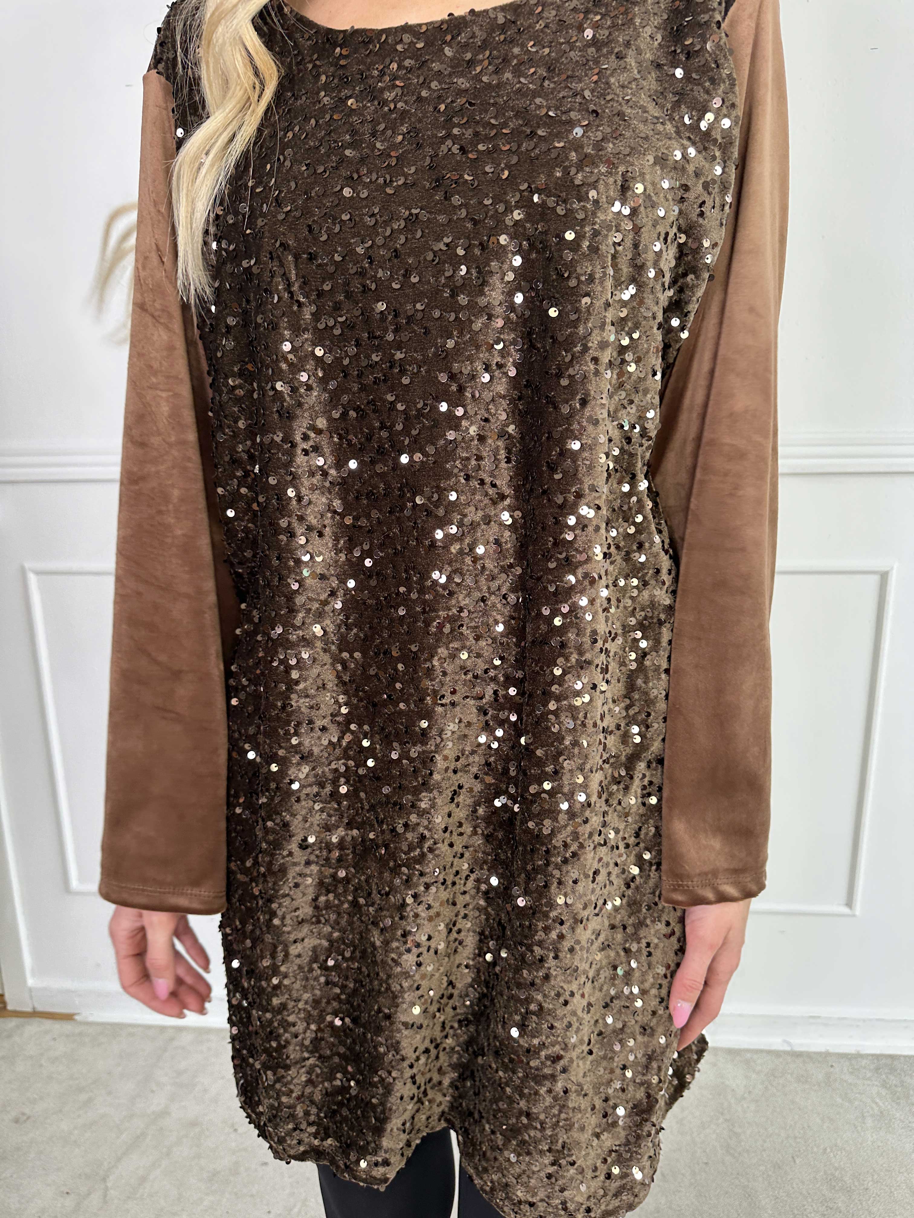 Eumonia - Blød tunikakjole med pailletter