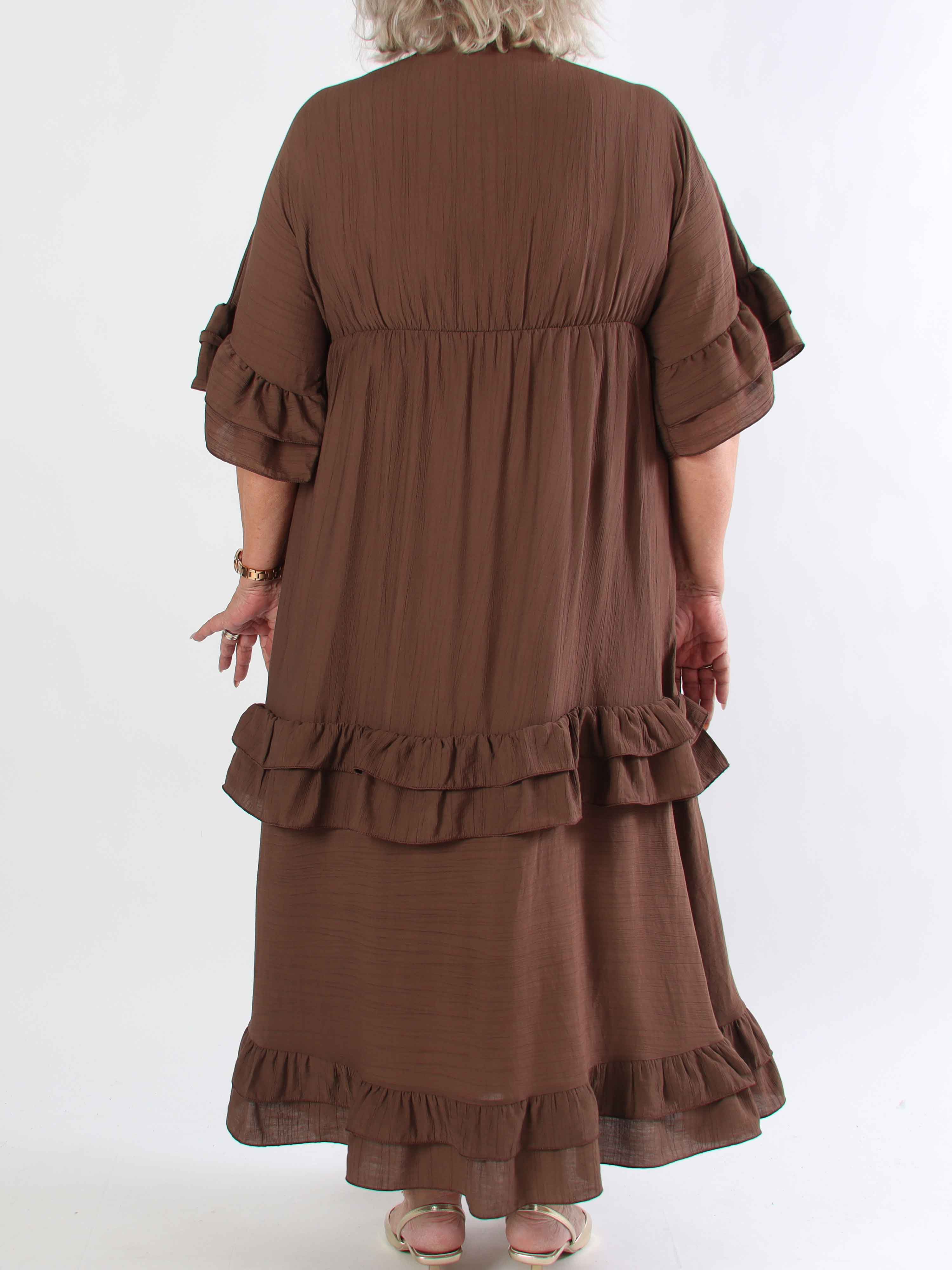 Europe - Lång plus size klänning i viskos med volangdetaljer