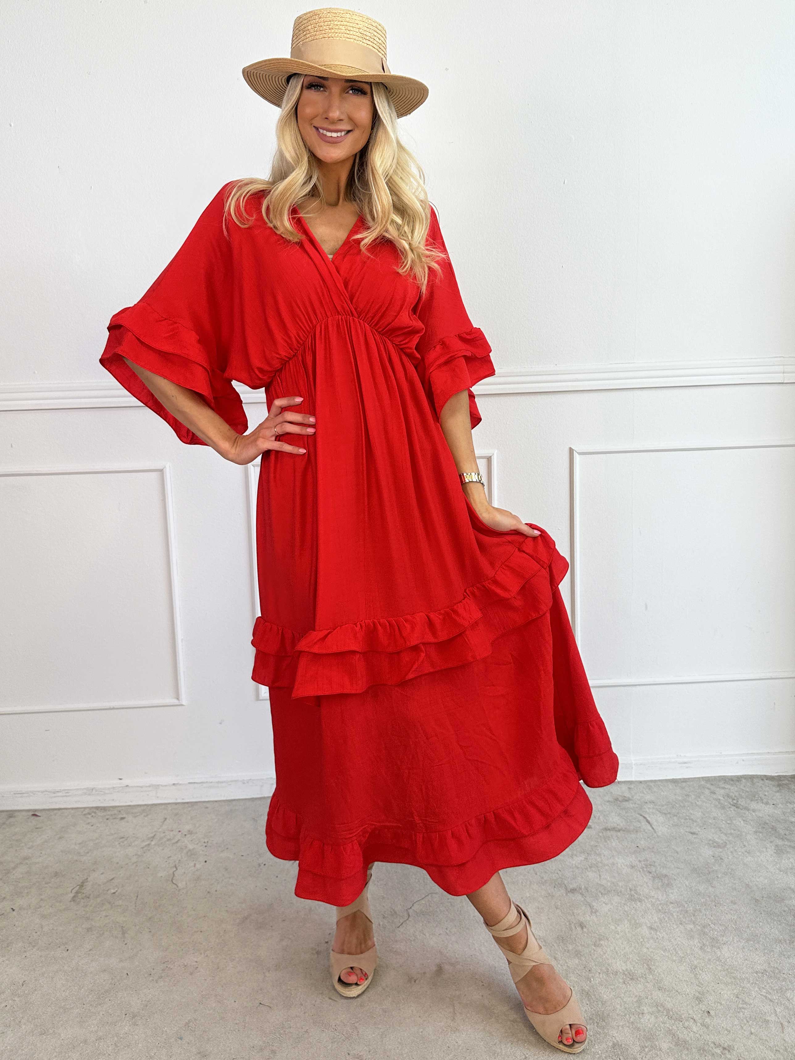 Europe - Söt långklänning i viskos med volangdetaljer