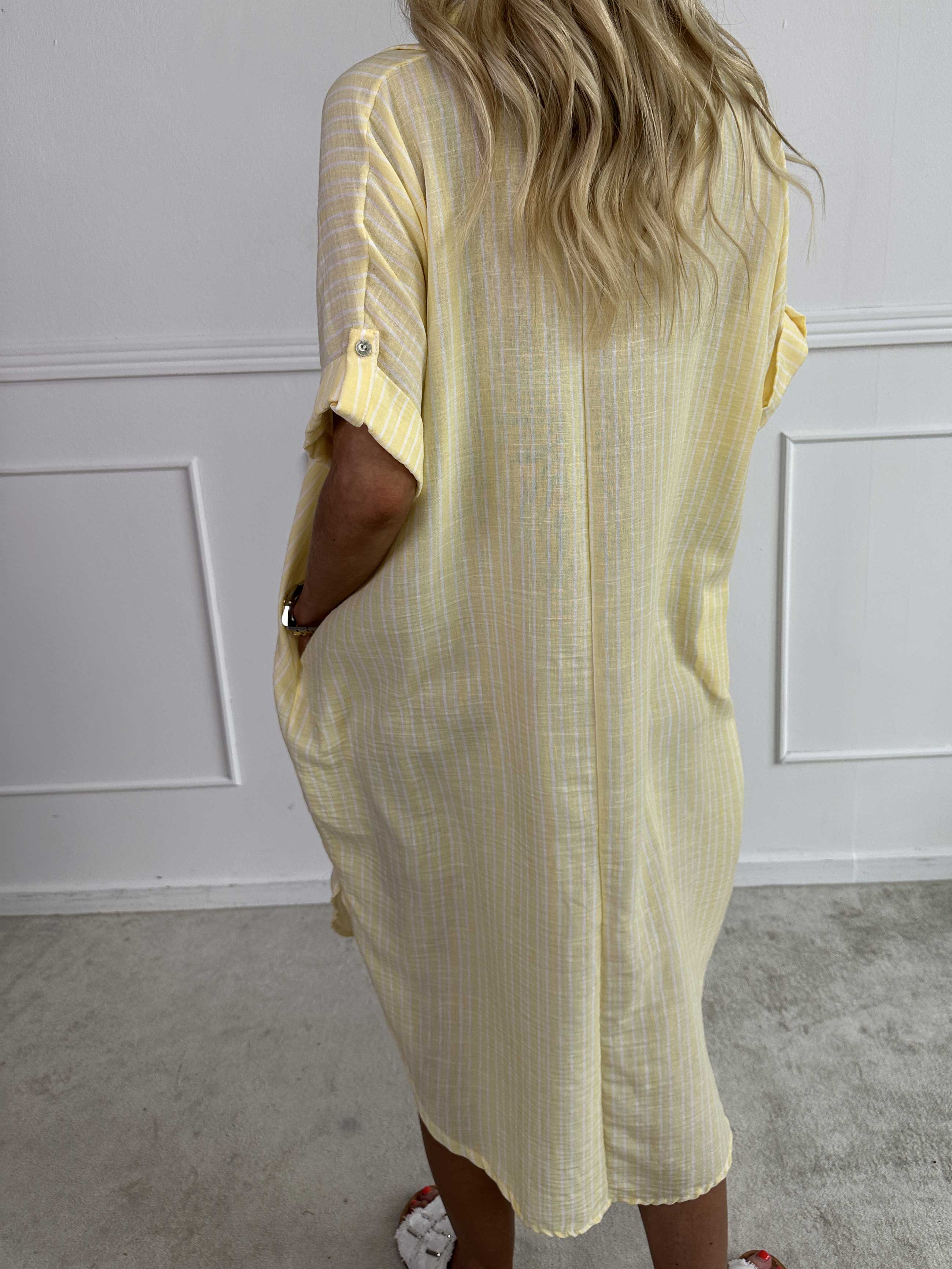 Evelyn - Randig tunikaklänning med skjortkra