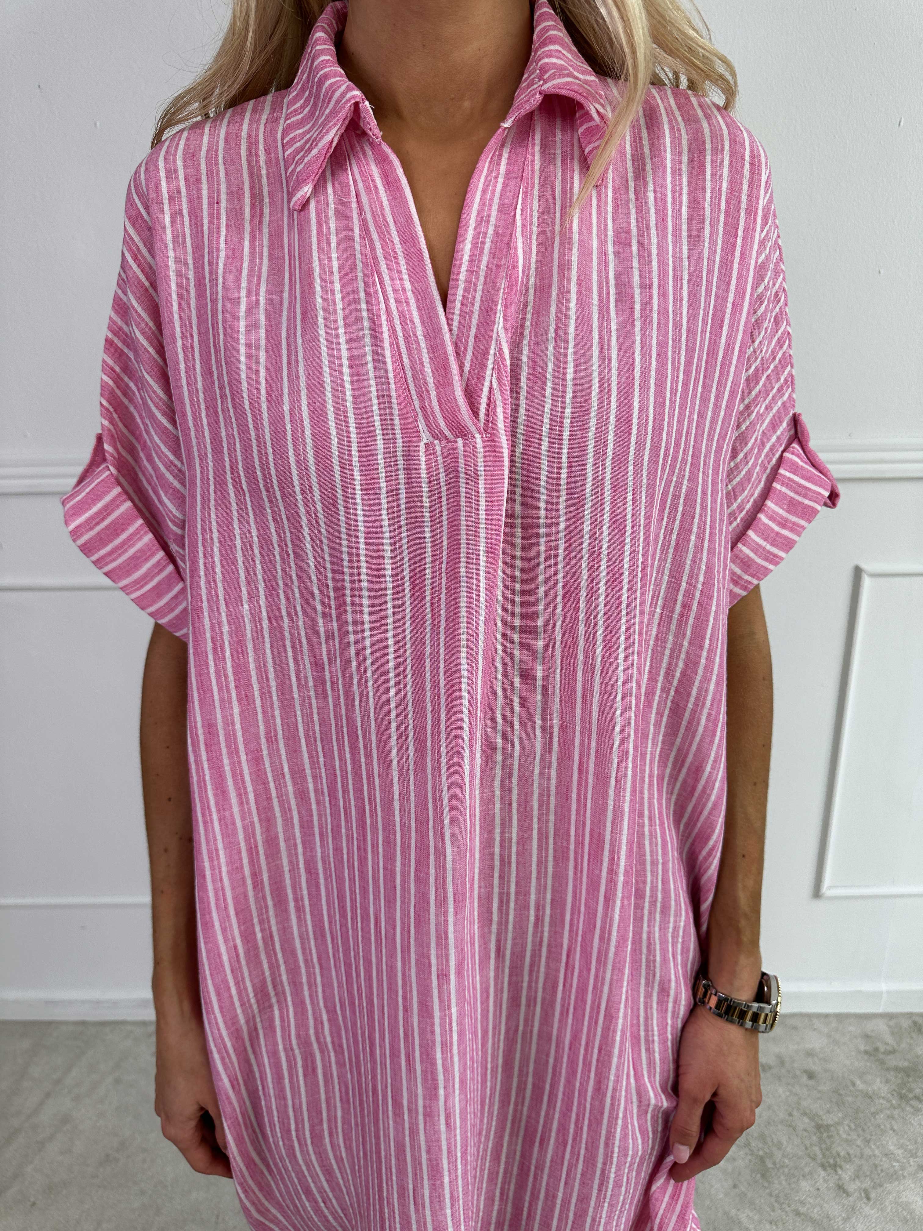 Evelyn - Randig tunikaklänning med skjortkra