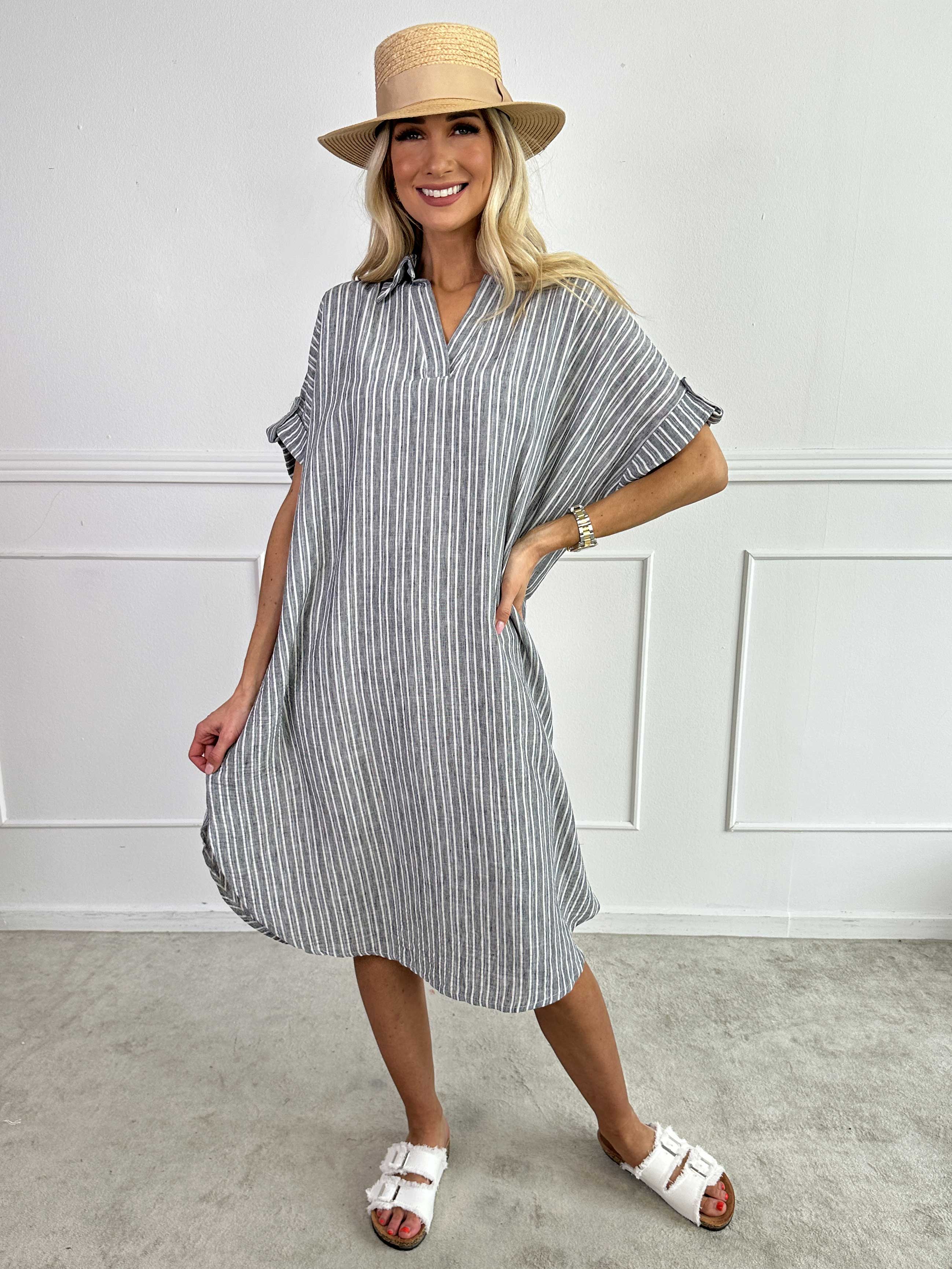 Evelyn - Randig tunikaklänning med skjortkra