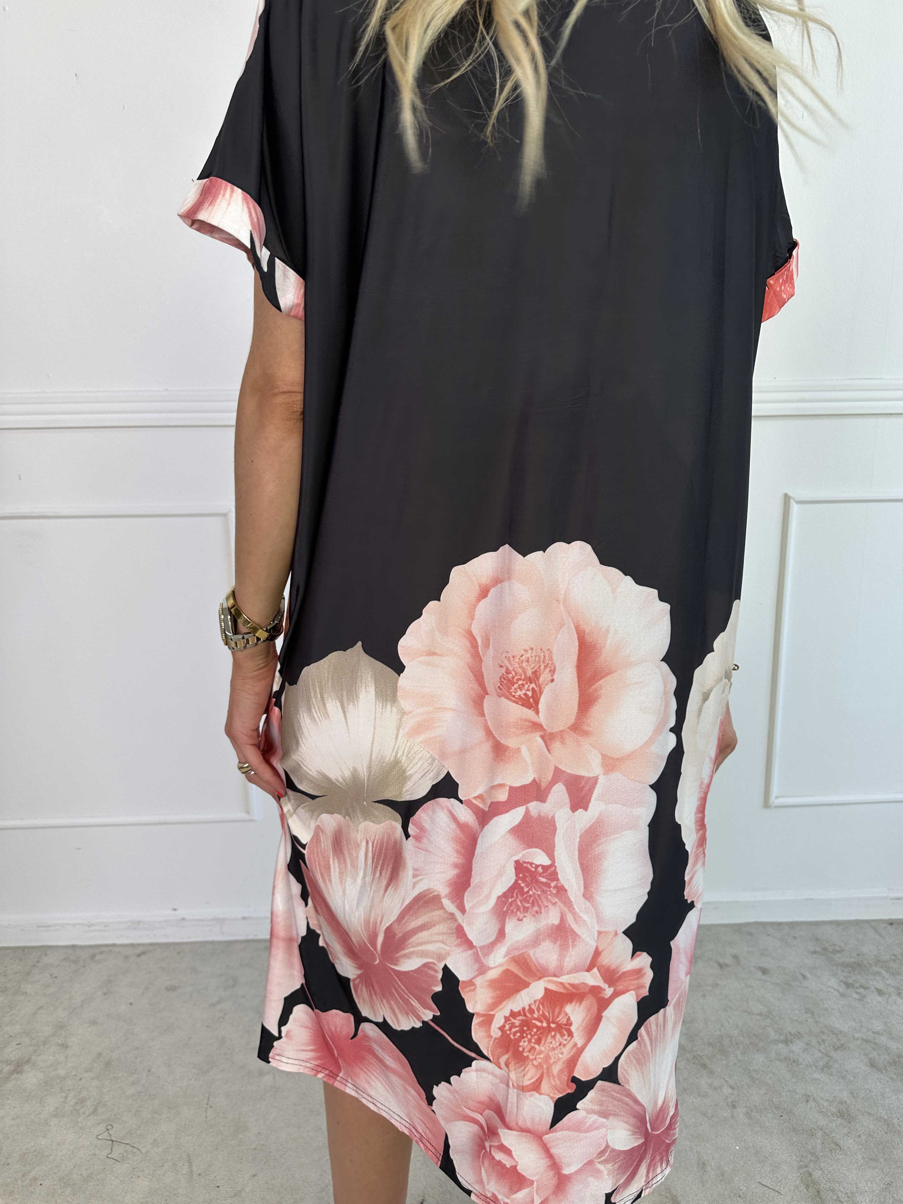 Evie Peony - Lös tunikaklänning i elastiskt tyg med blomstermönster