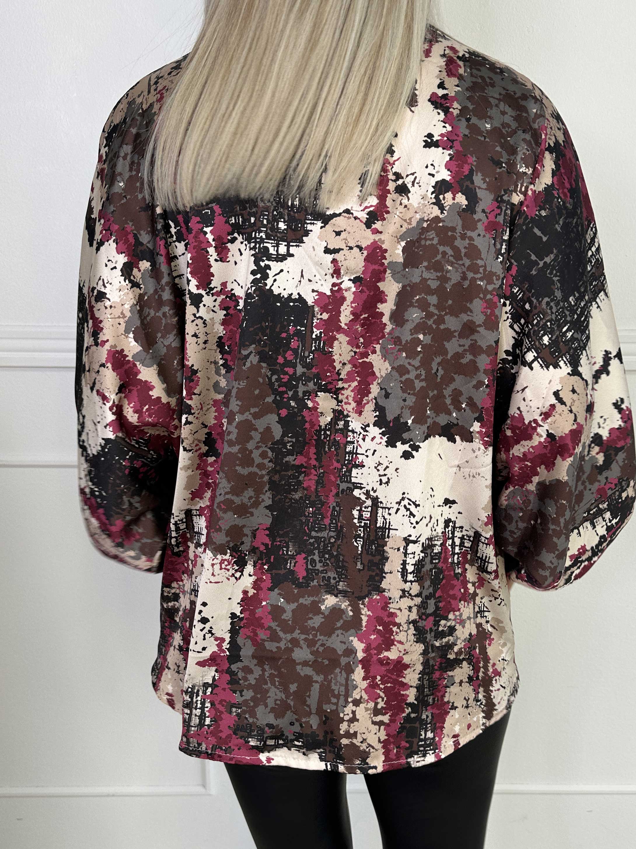 Feliciti Batik - Flerfärgad skjorta med fladdermusärmar