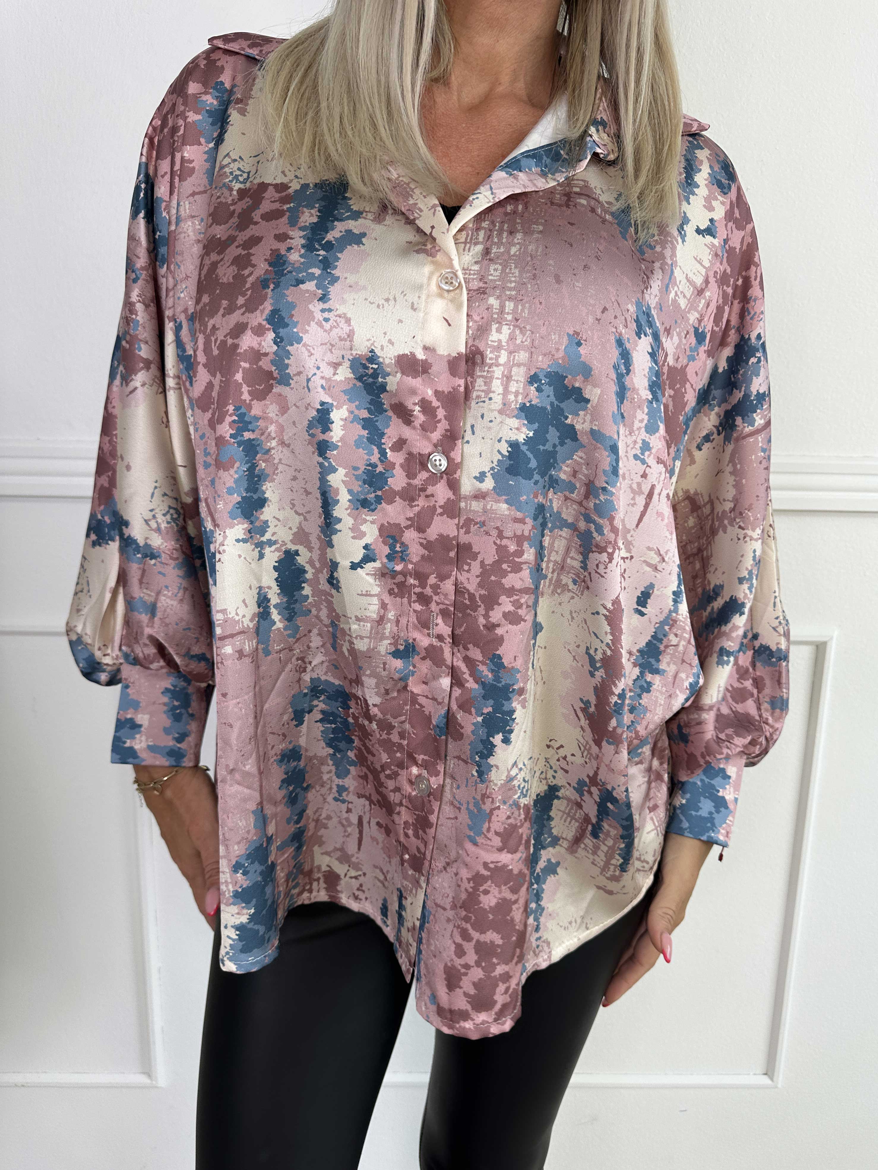 Feliciti Batik - Flerfärgad skjorta med fladdermusärmar