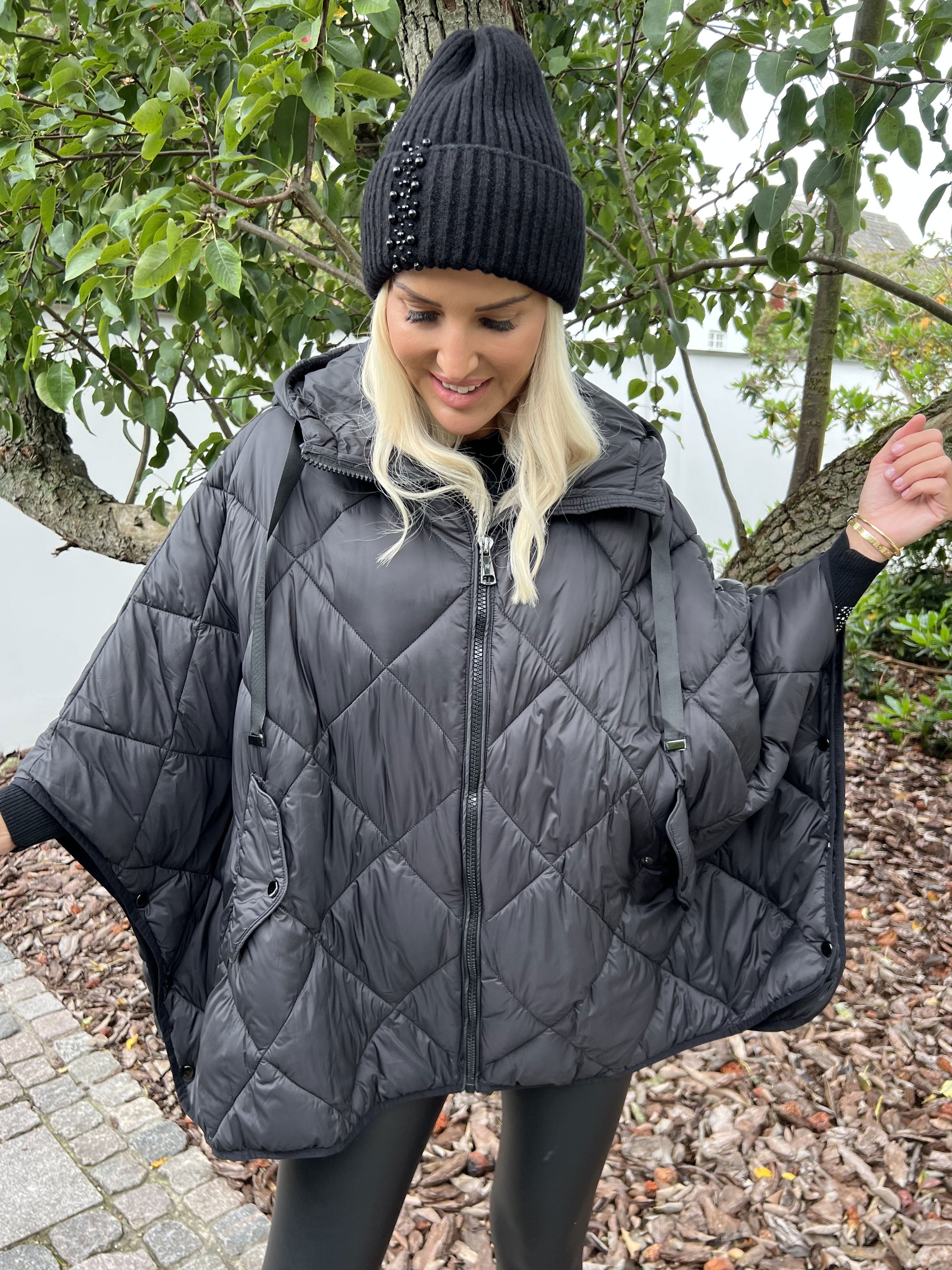 Floriza - Kort dunjacka i oversized passform