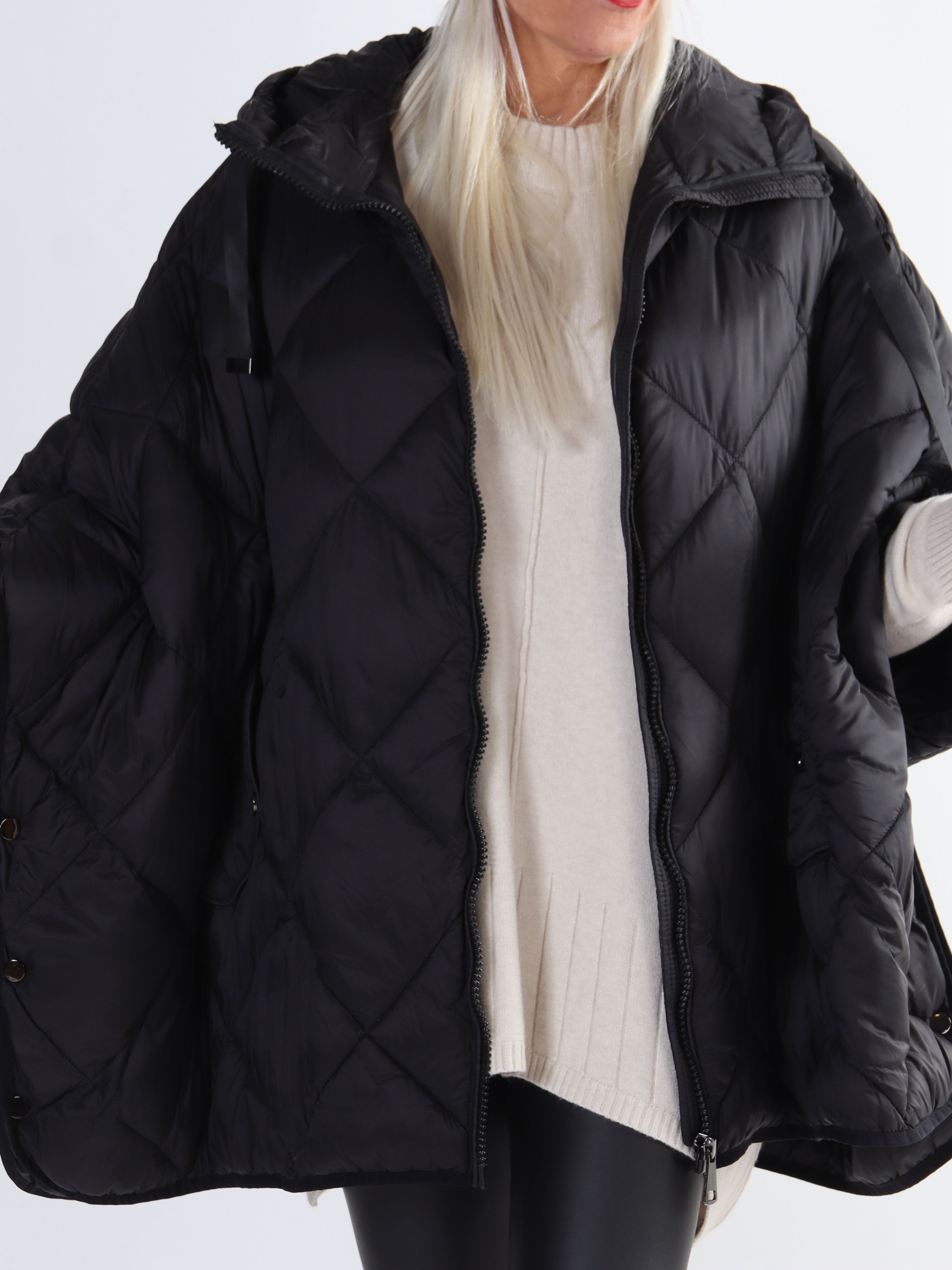 Floriza - Kort plus size dunjacka i oversized passform