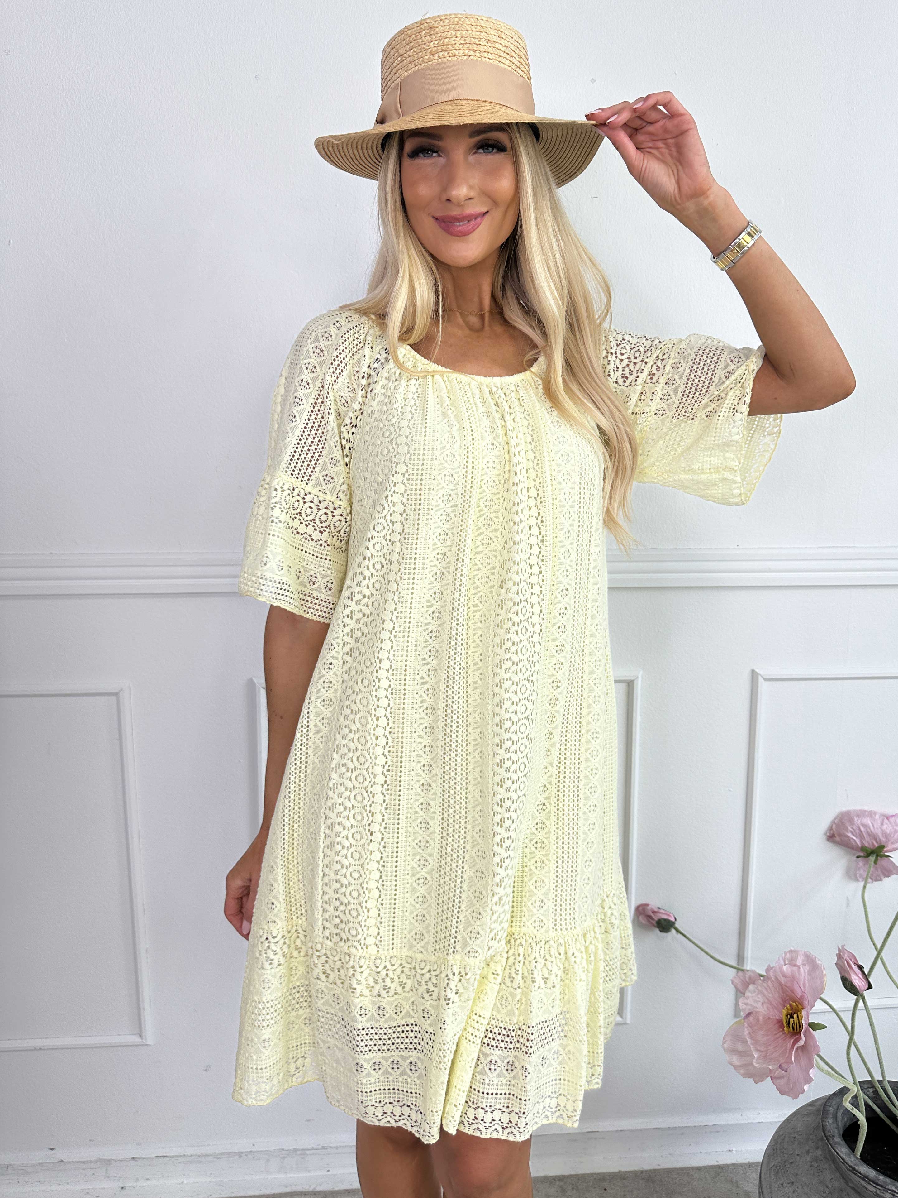 Galateia Sleeves - Klänning i mjuk spets i bomull