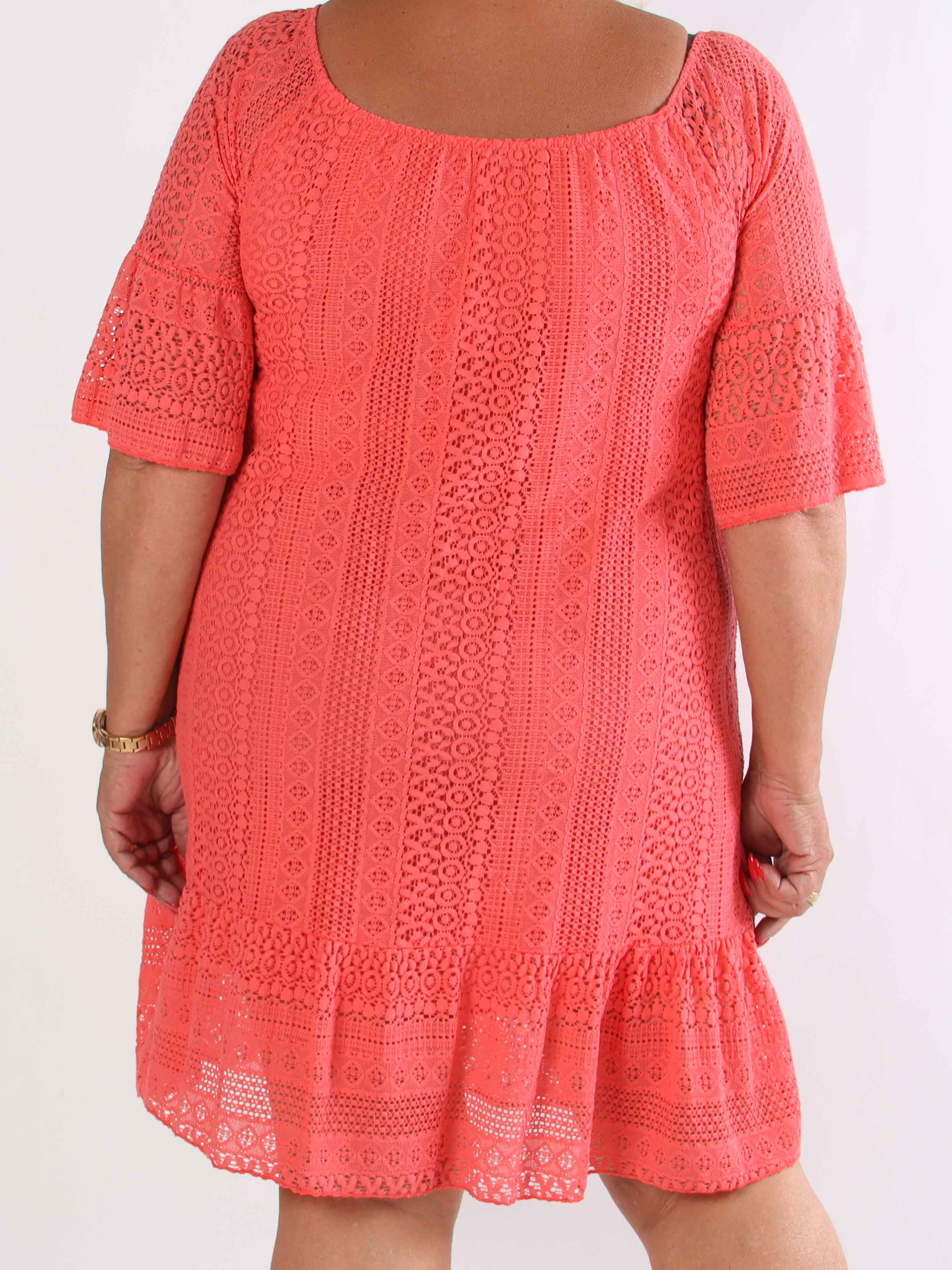 Galateia Sleeves - Plus size klänning i mjuk spets i bomull