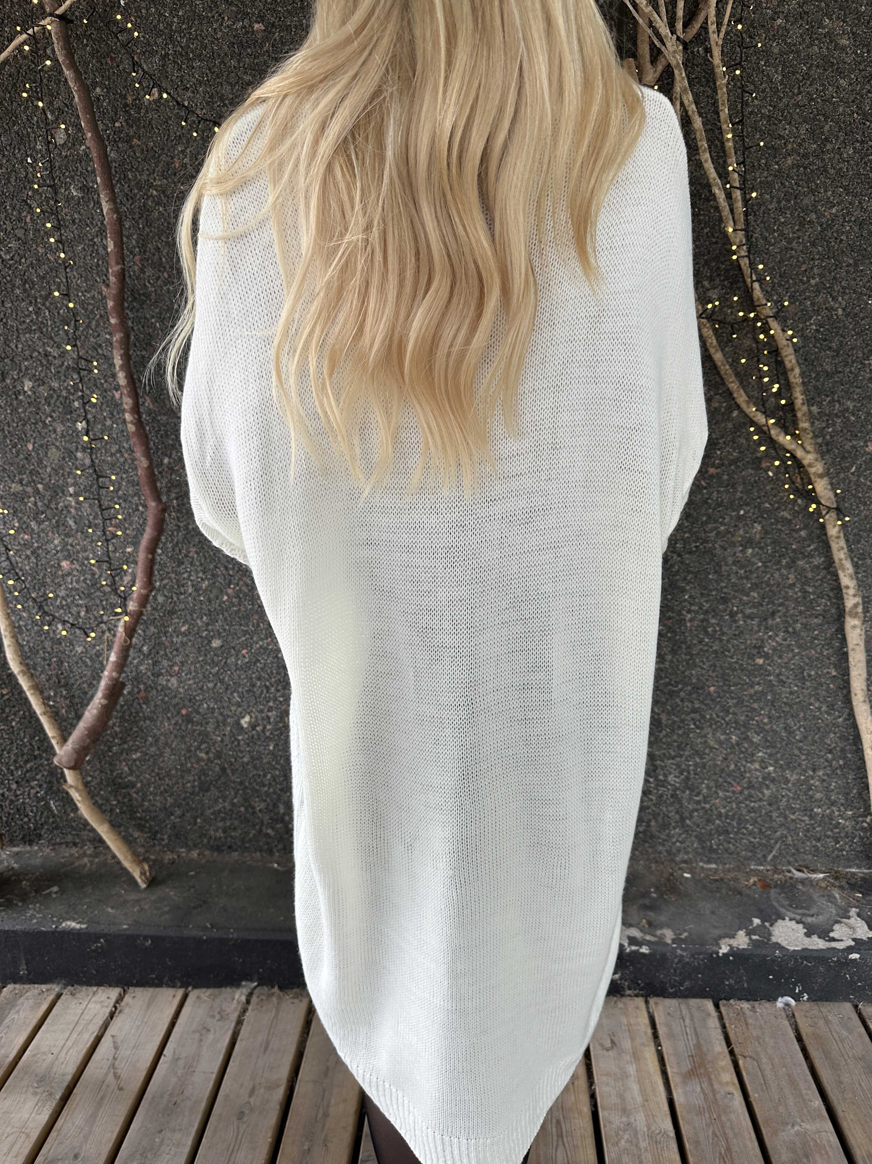 Garaldine - Klänning med stickat mönster och turtleneck