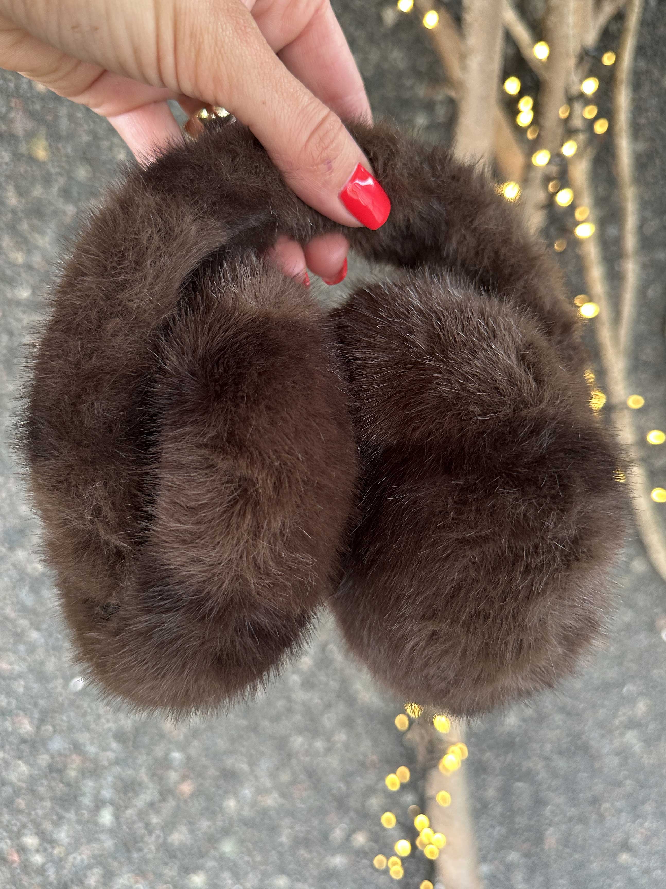 Haily - Mjuka öronvärmare i fuskpäls