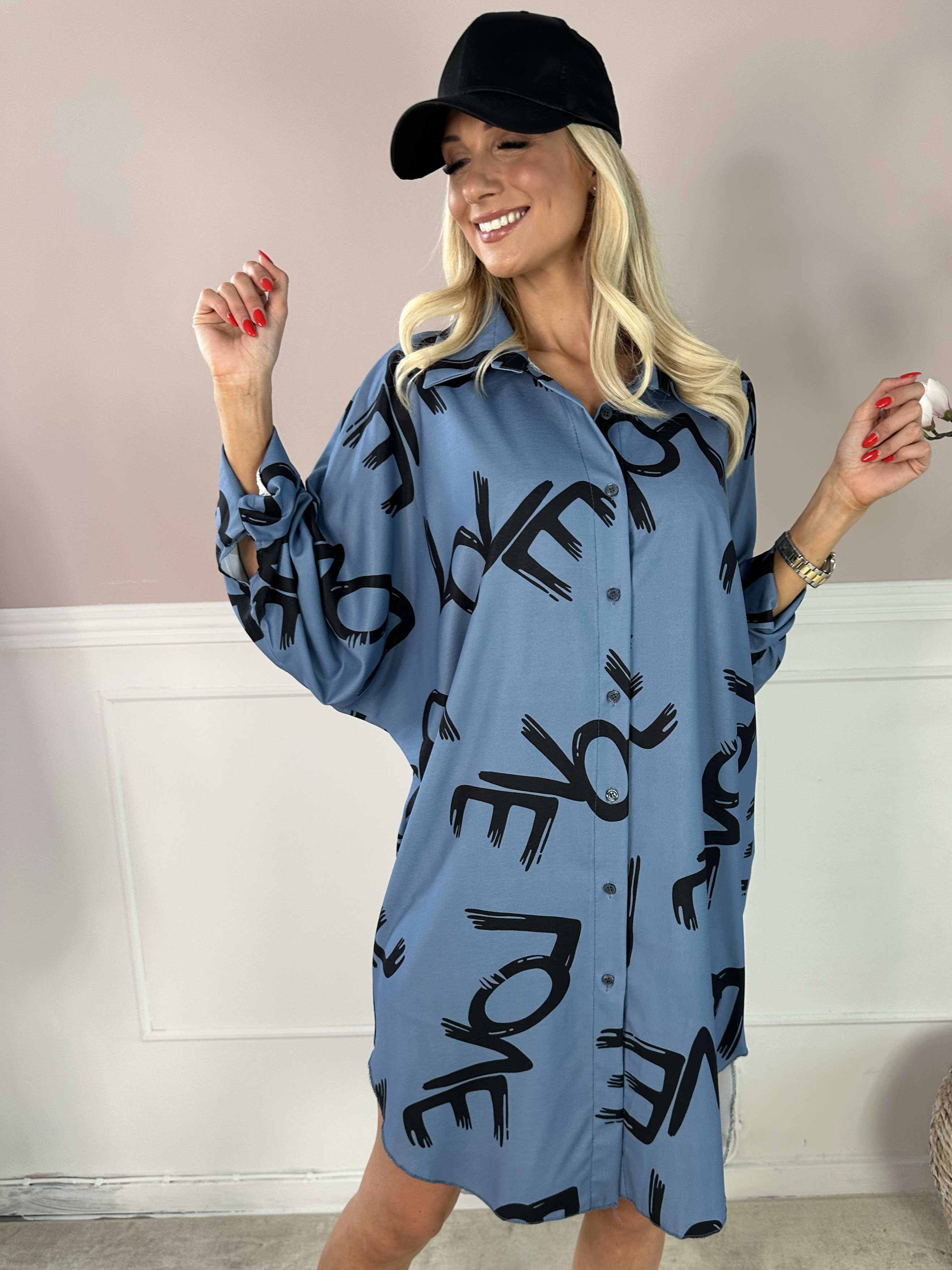 Havana - Skjortklänning med stående kärlek och fladdermusärmar