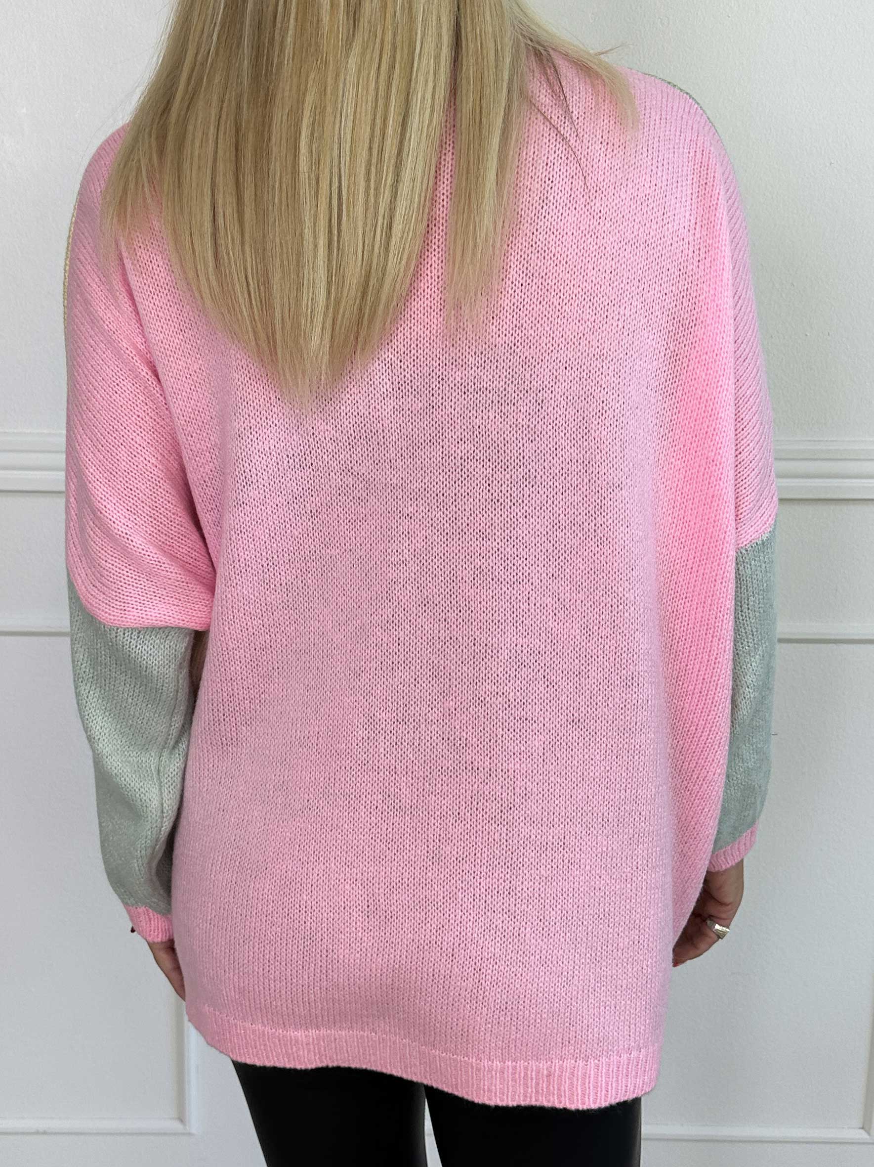 Hebe - Flerfärgad stickad kofta i med guldknappar