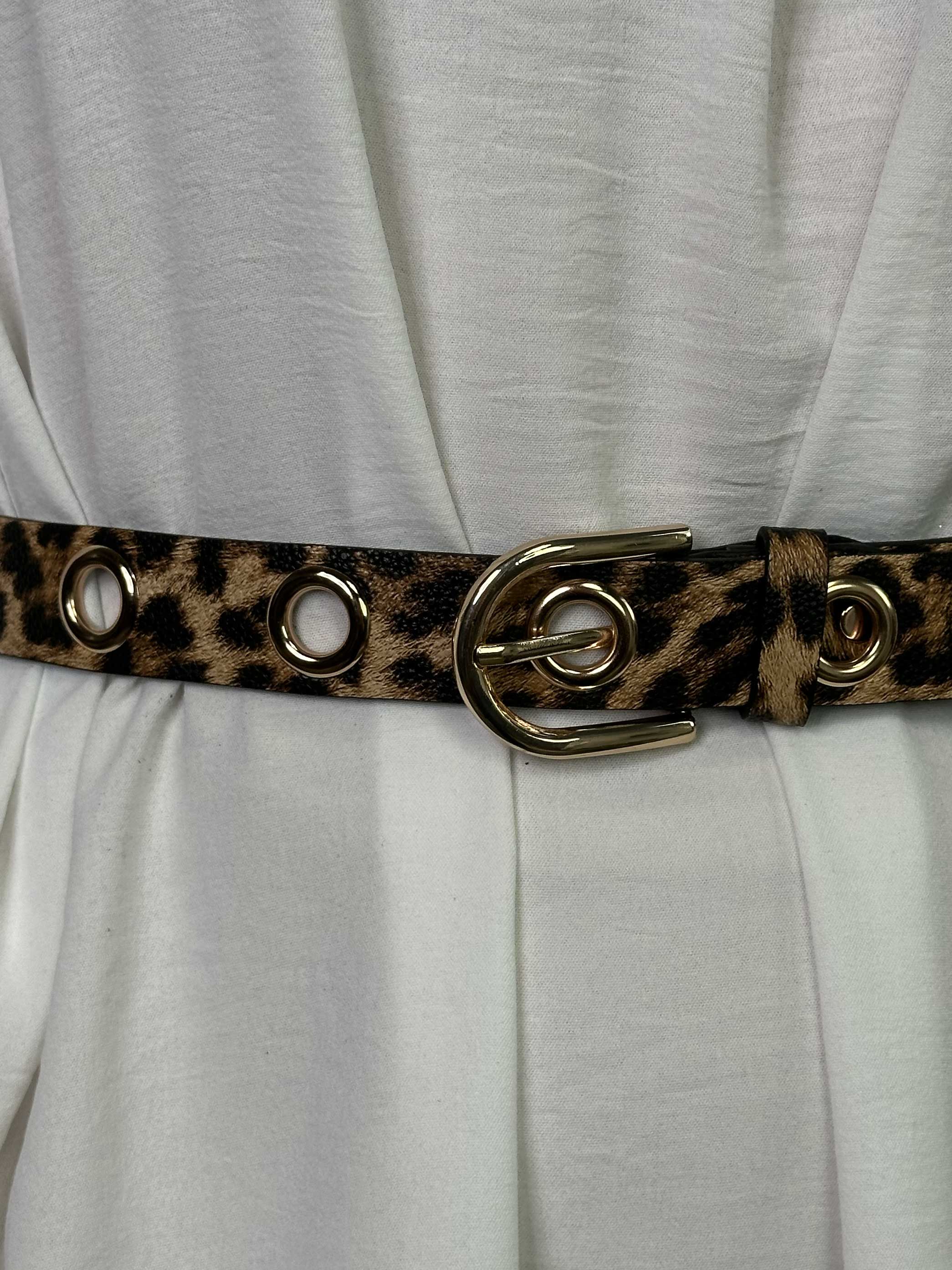 Kourtney - Djurmönstrat bälte med metallringar