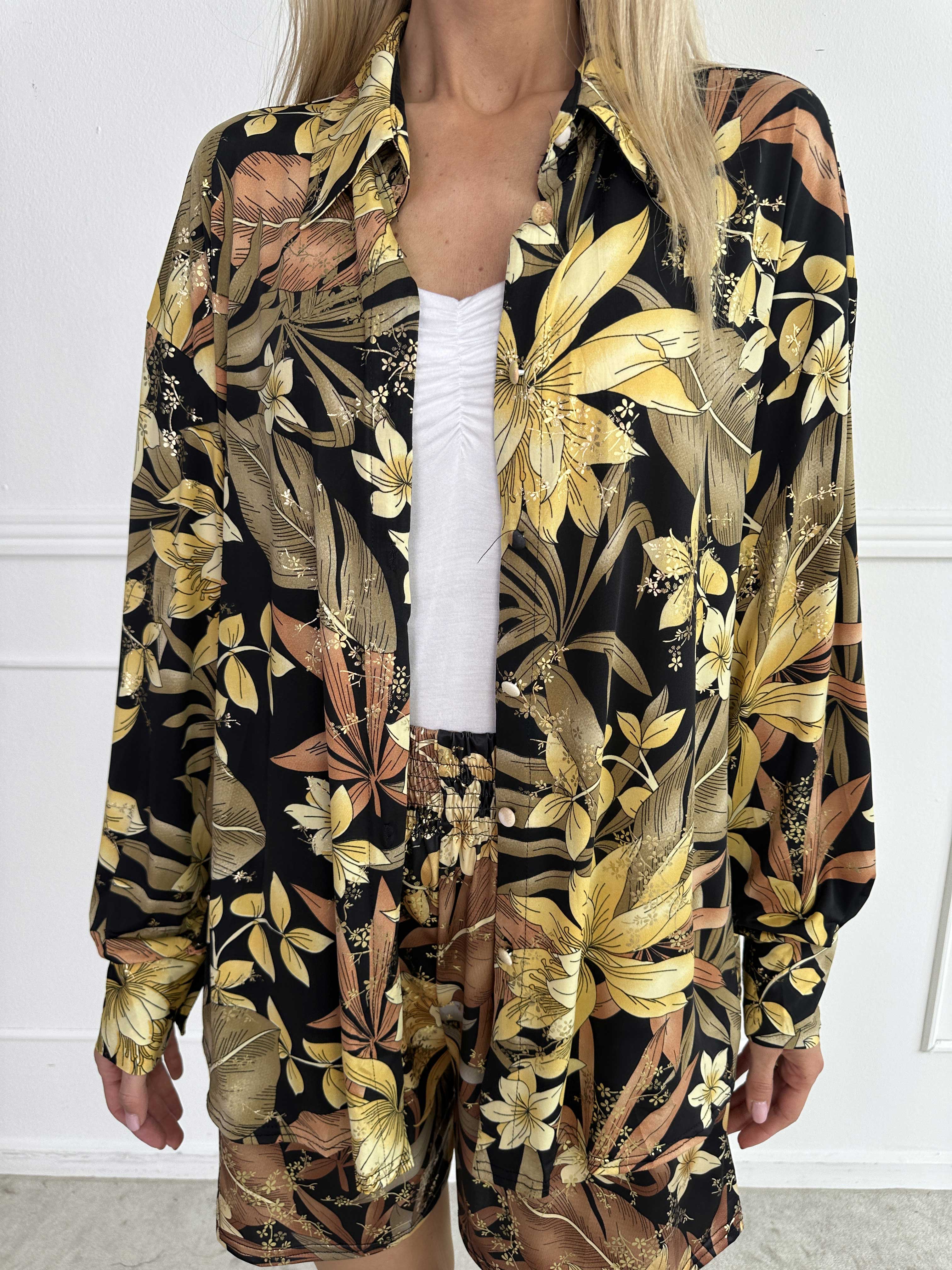 Pamy - Skjorta i stretchigt blommigt tyg