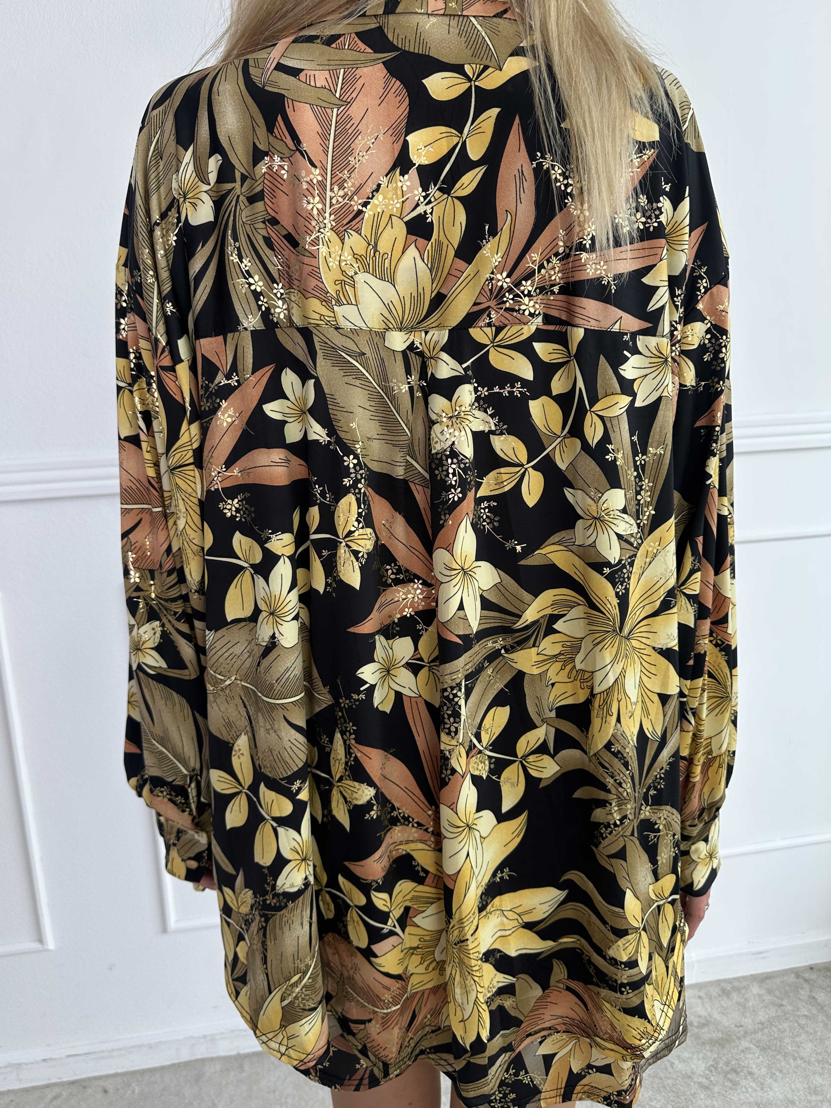 Pamy - Skjorta i stretchigt blommigt tyg