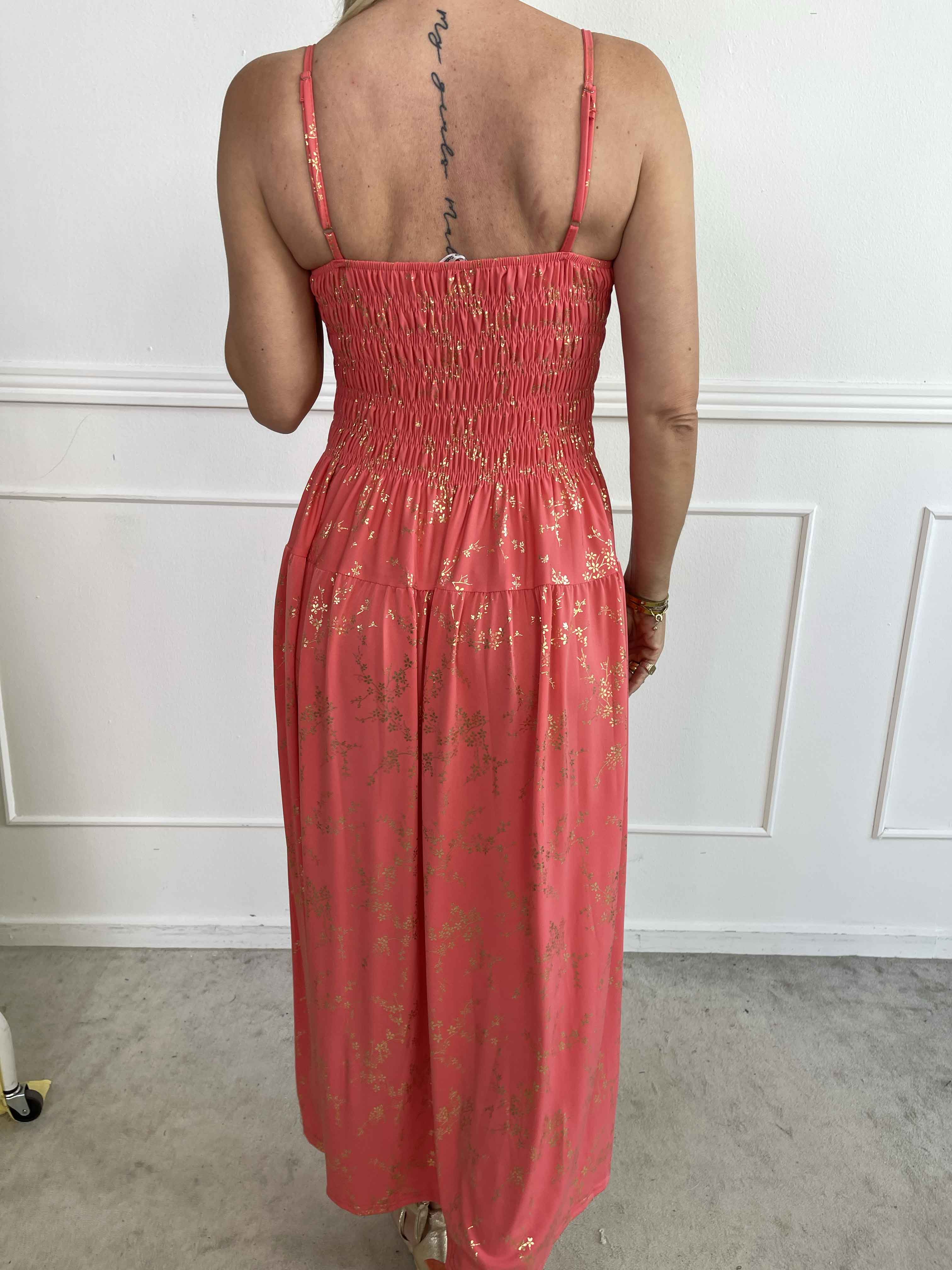 Maira Gold - Söt stretchig klänning med guldtryck och smock