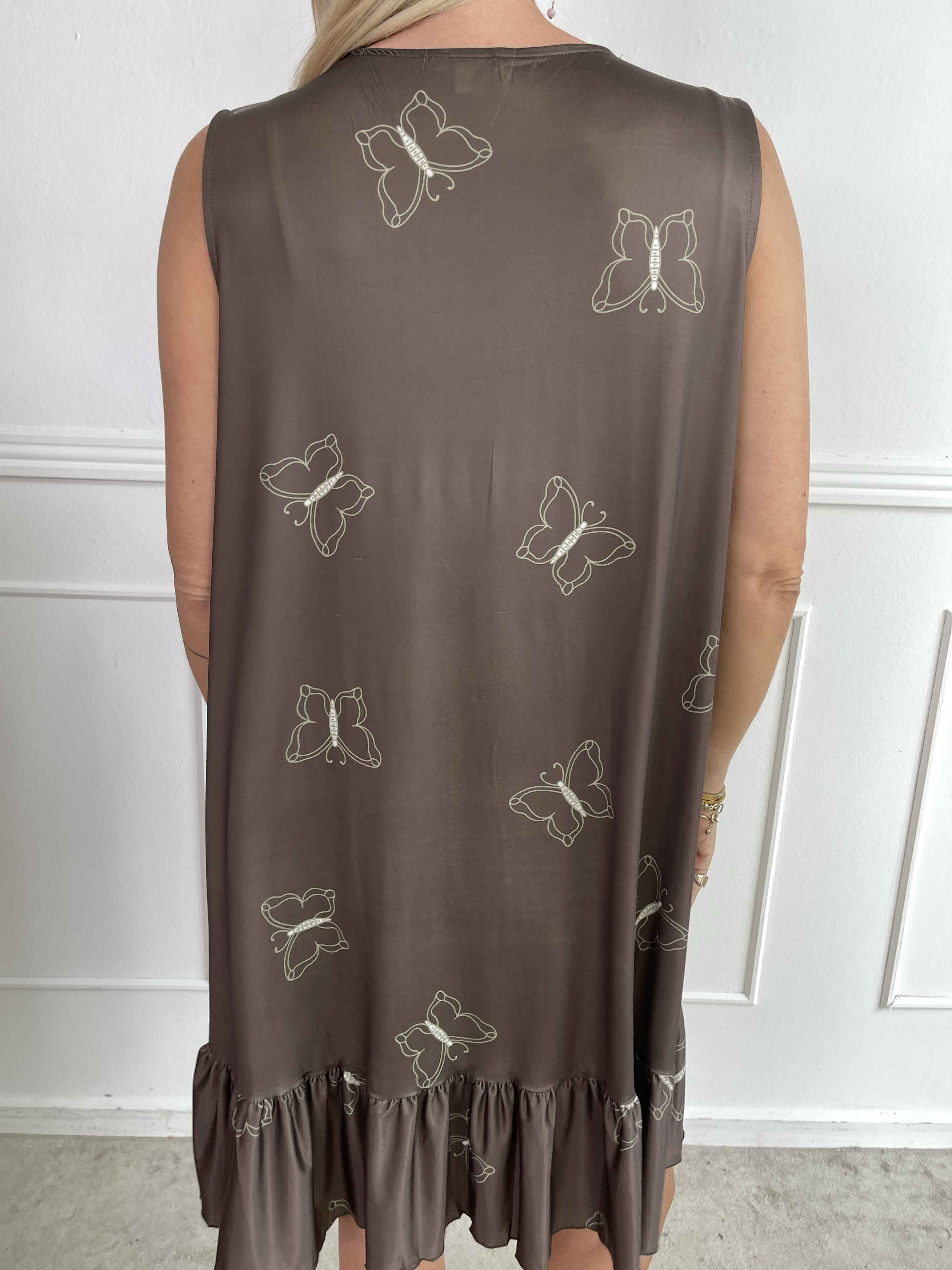 Aurelia - Sommarklänning med fjärilstryck och volangkant