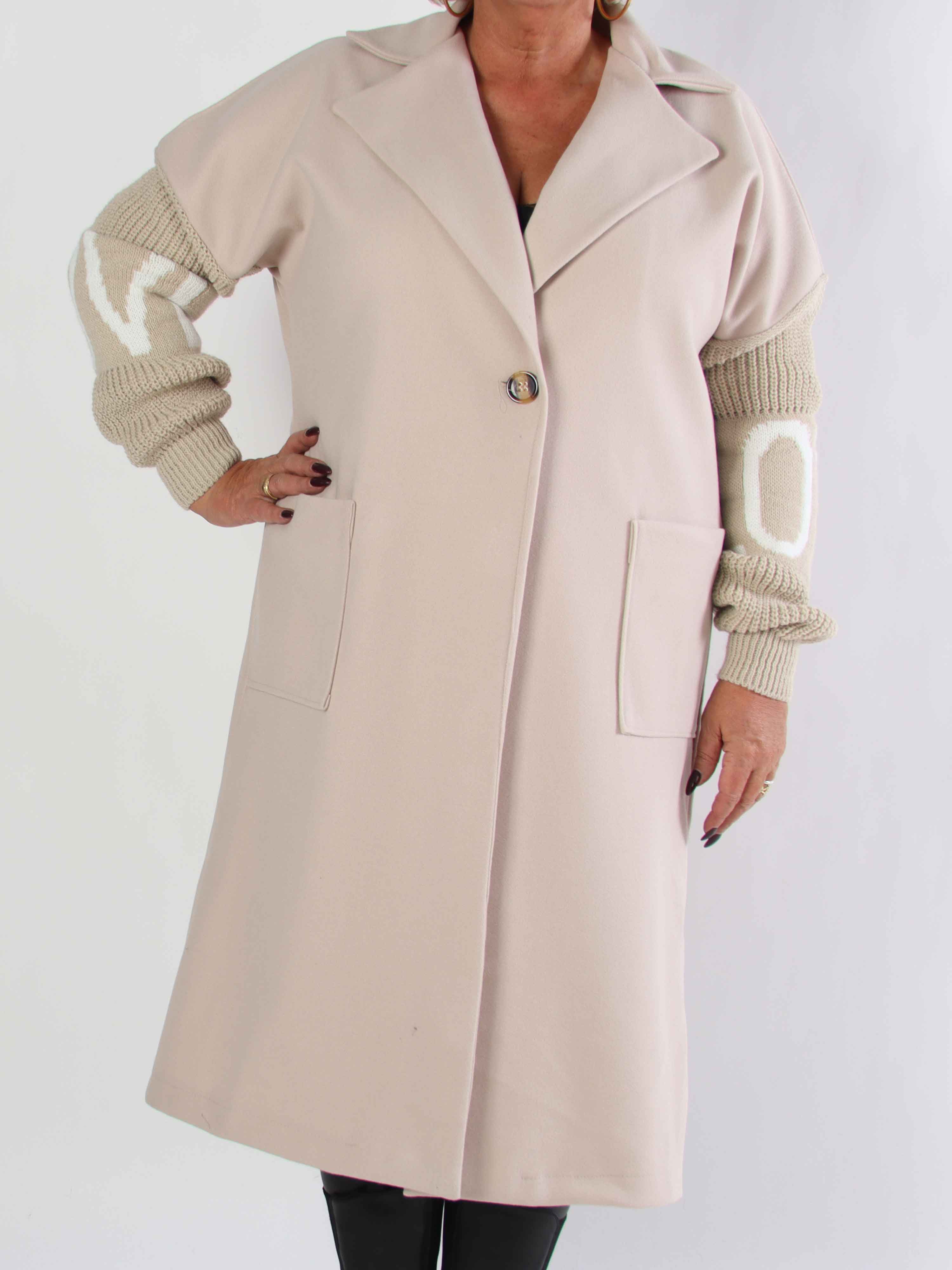 Debbie Midi - Fin plus size kappa med stickade ärmar