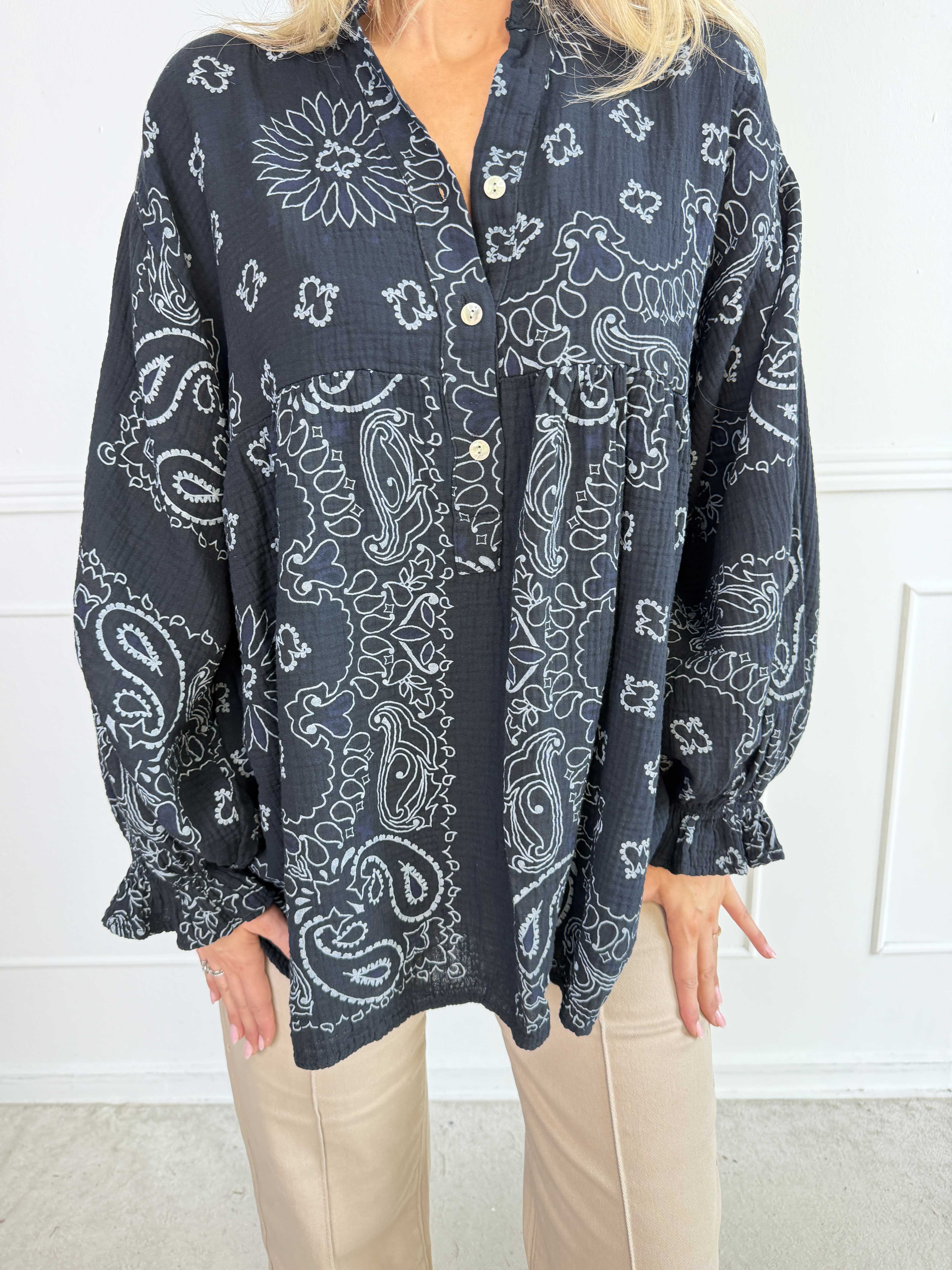 Diva Paisley – Plus size tunika i mjuk bomullsmuslin med paisleymönster