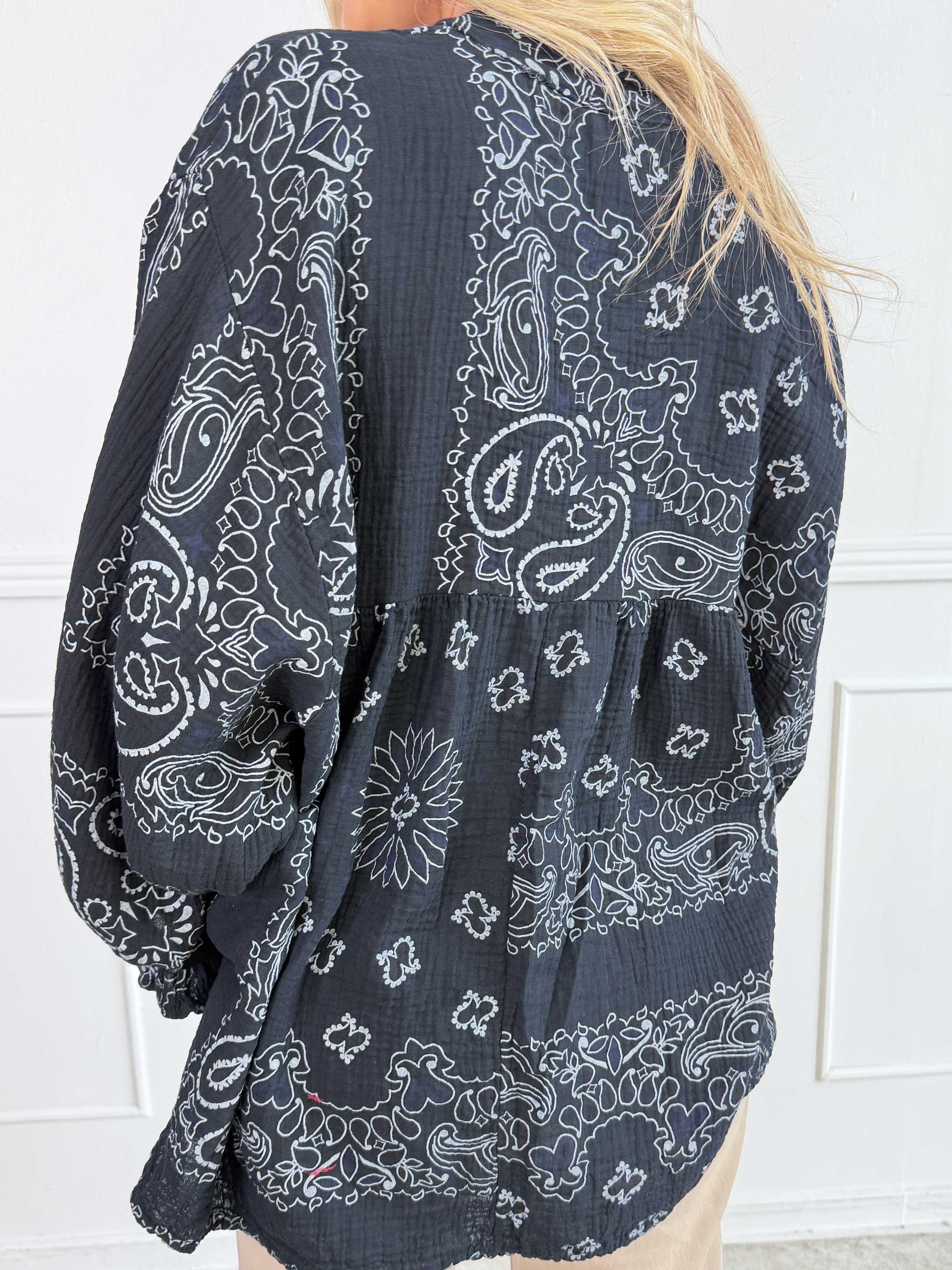 Diva Paisley – Plus size tunika i mjuk bomullsmuslin med paisleymönster