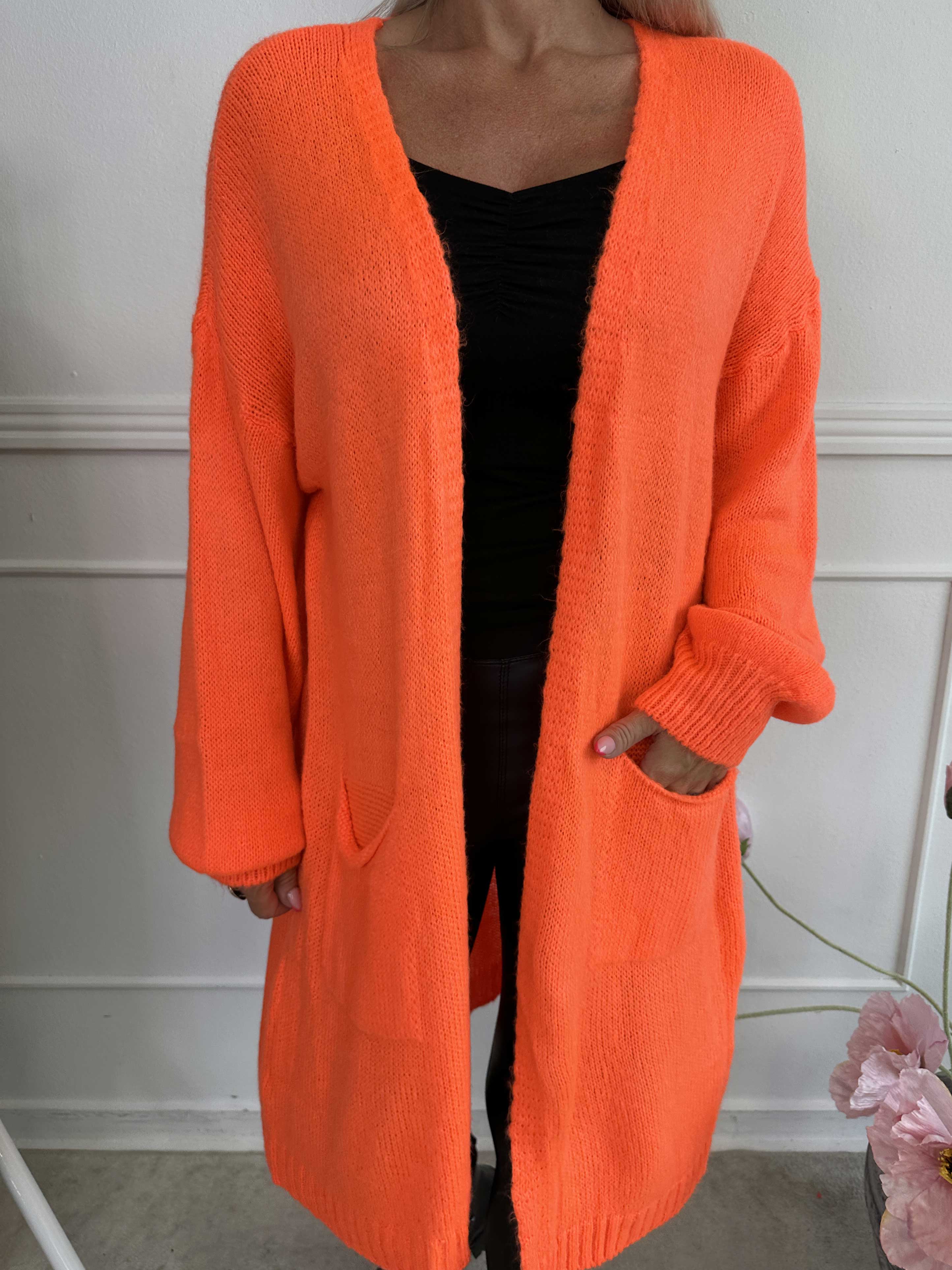 Valentine - Stickad kofta med fickor