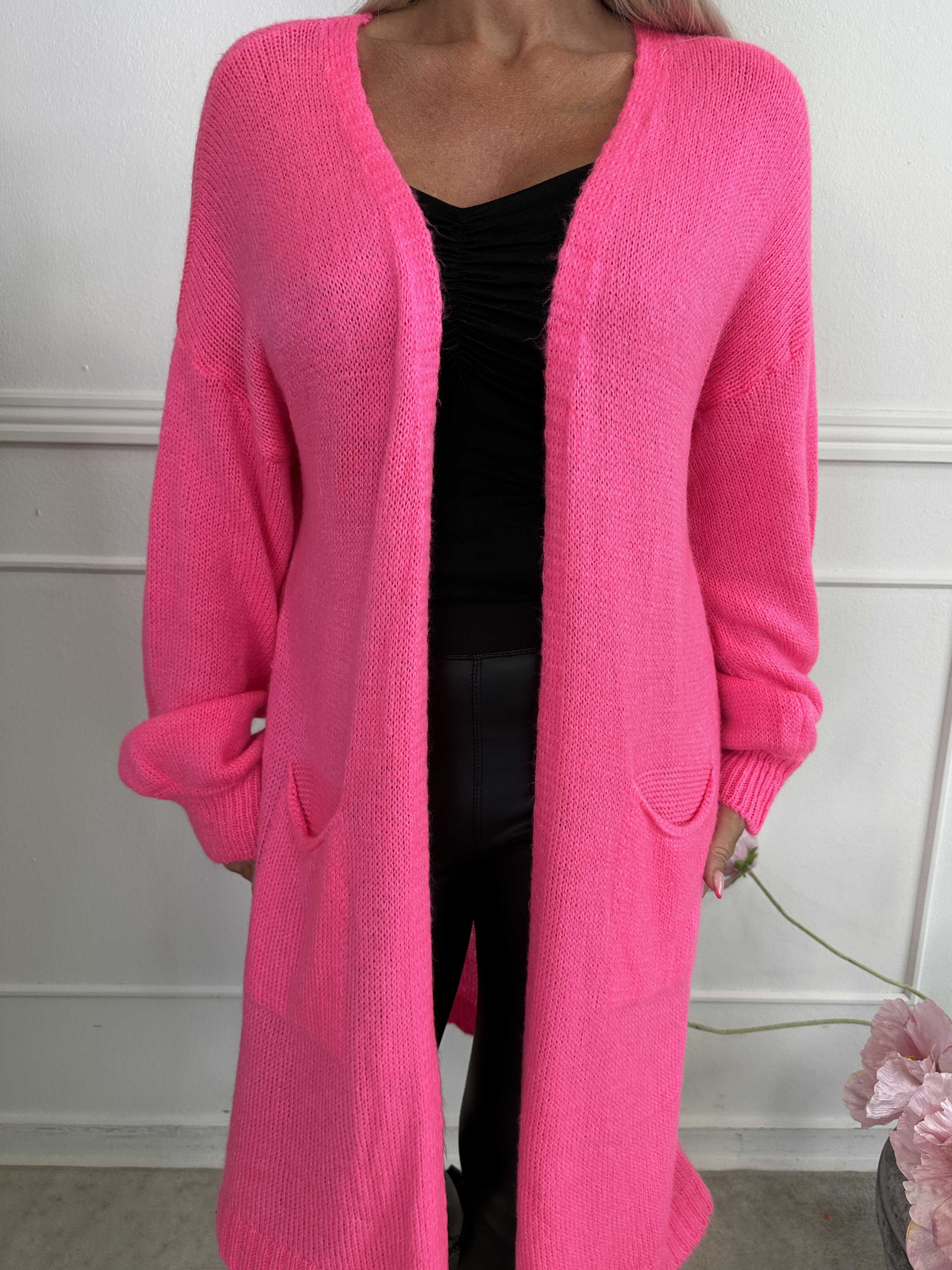 Valentine - Stickad kofta med fickor