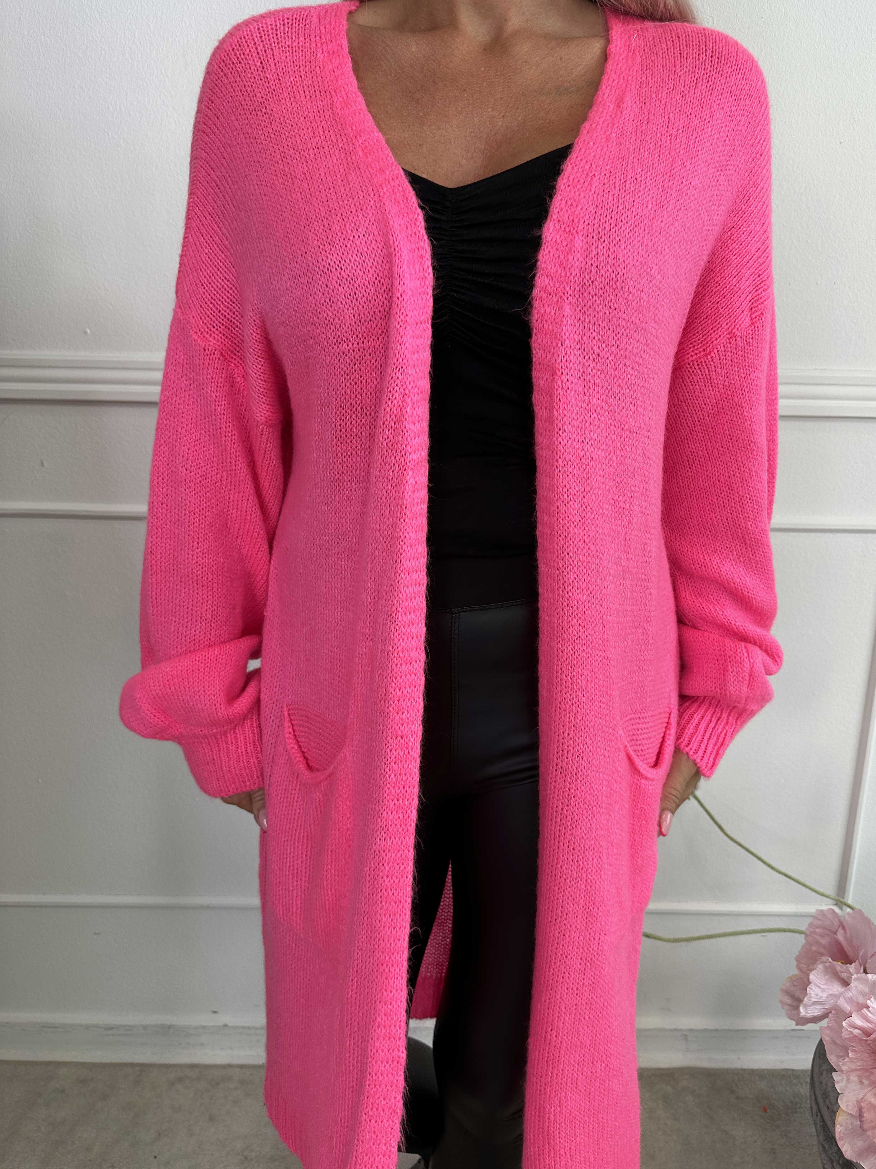 Valentine - Stickad kofta med fickor