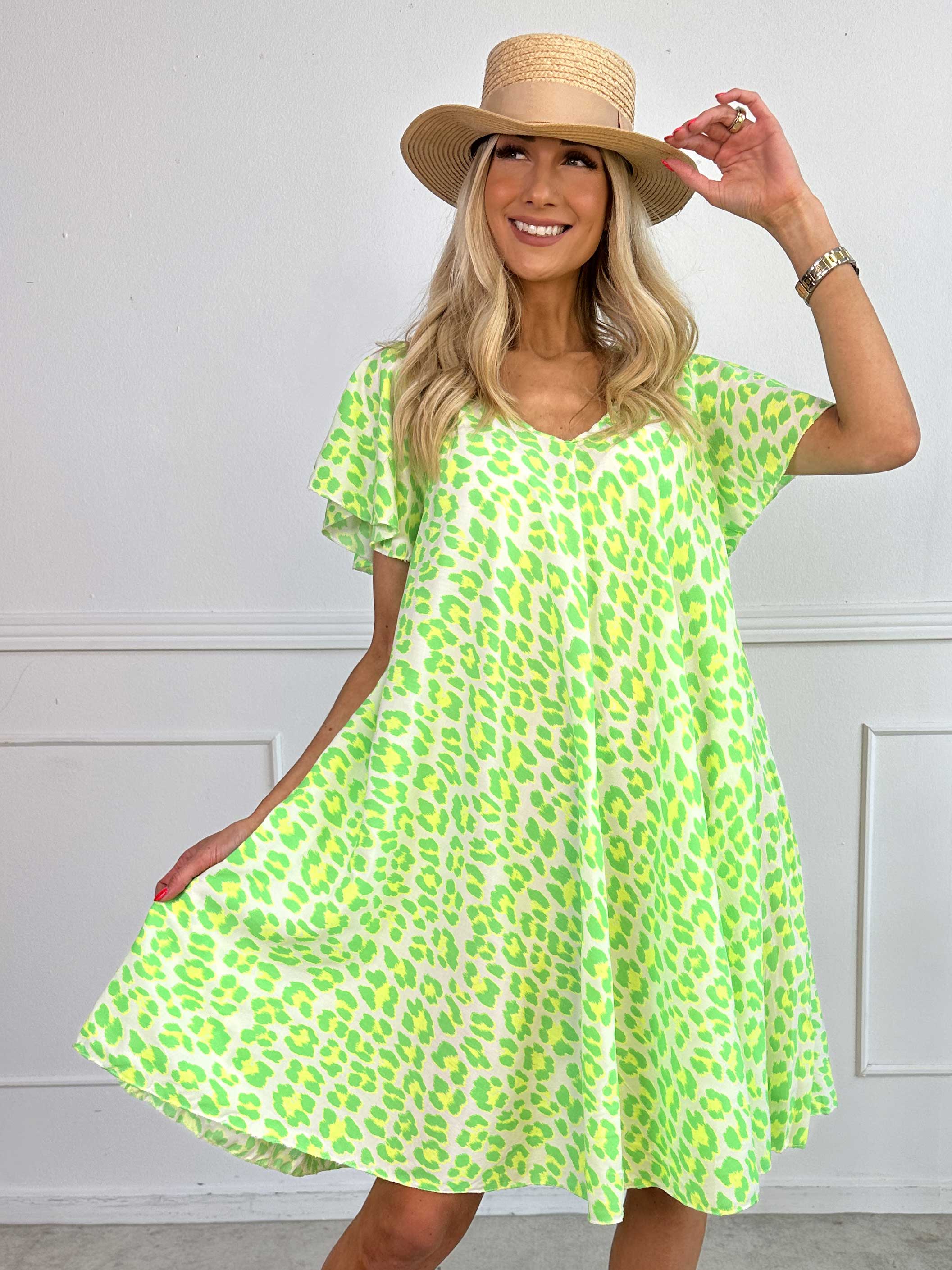 Chione - Söt A-linjeformad klänning med leopardmönster