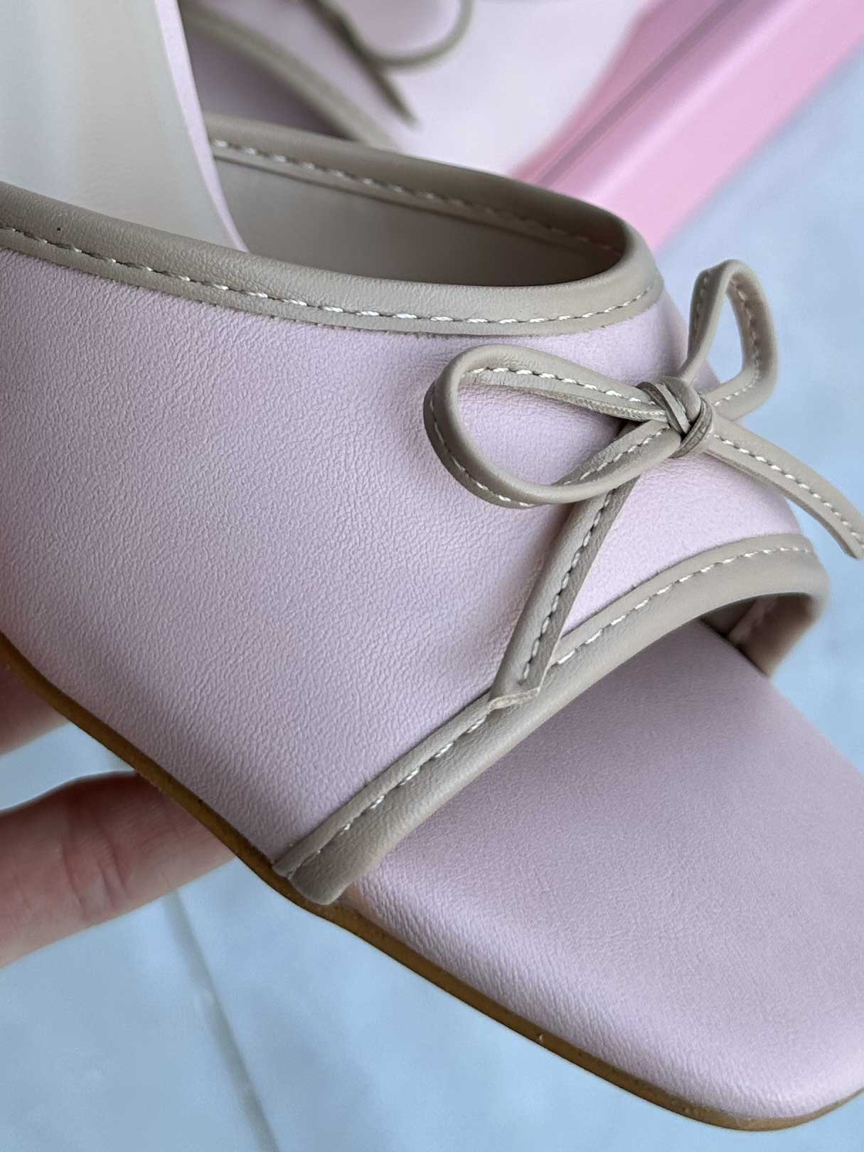 Lines - Söta stilettklackar med liten rosett