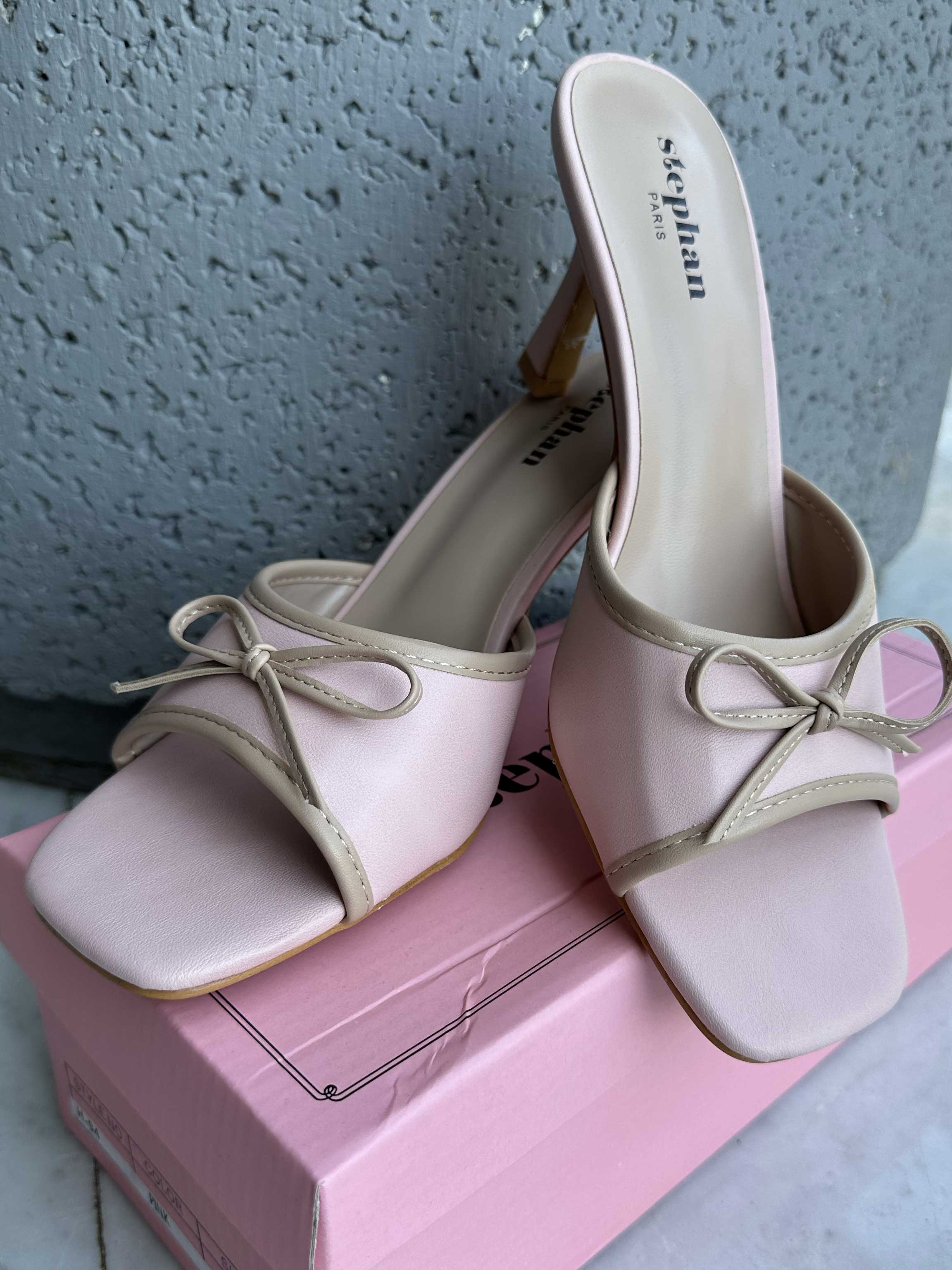 Lines - Söta stilettklackar med liten rosett