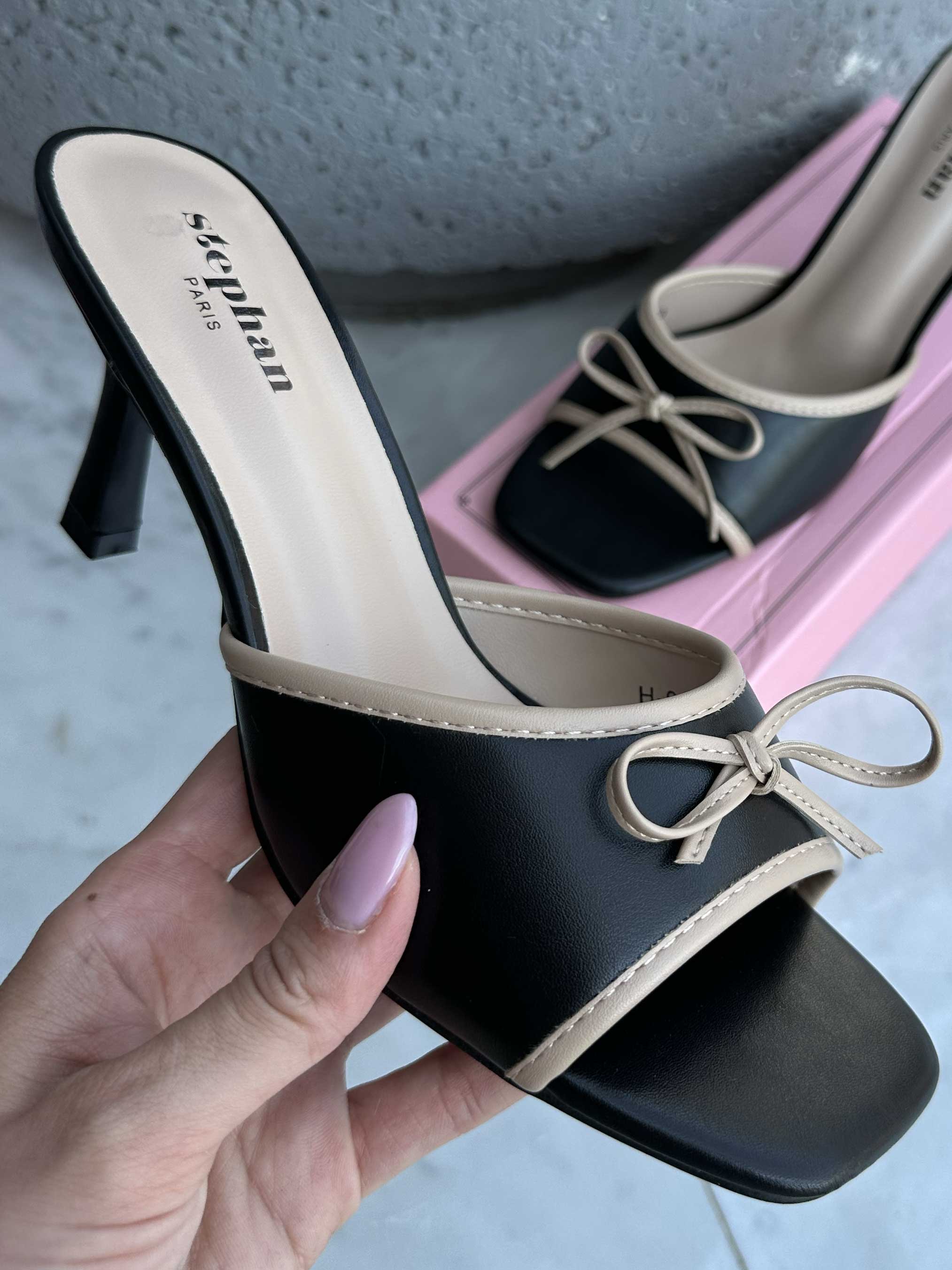 Lines - Söta stilettklackar med liten rosett