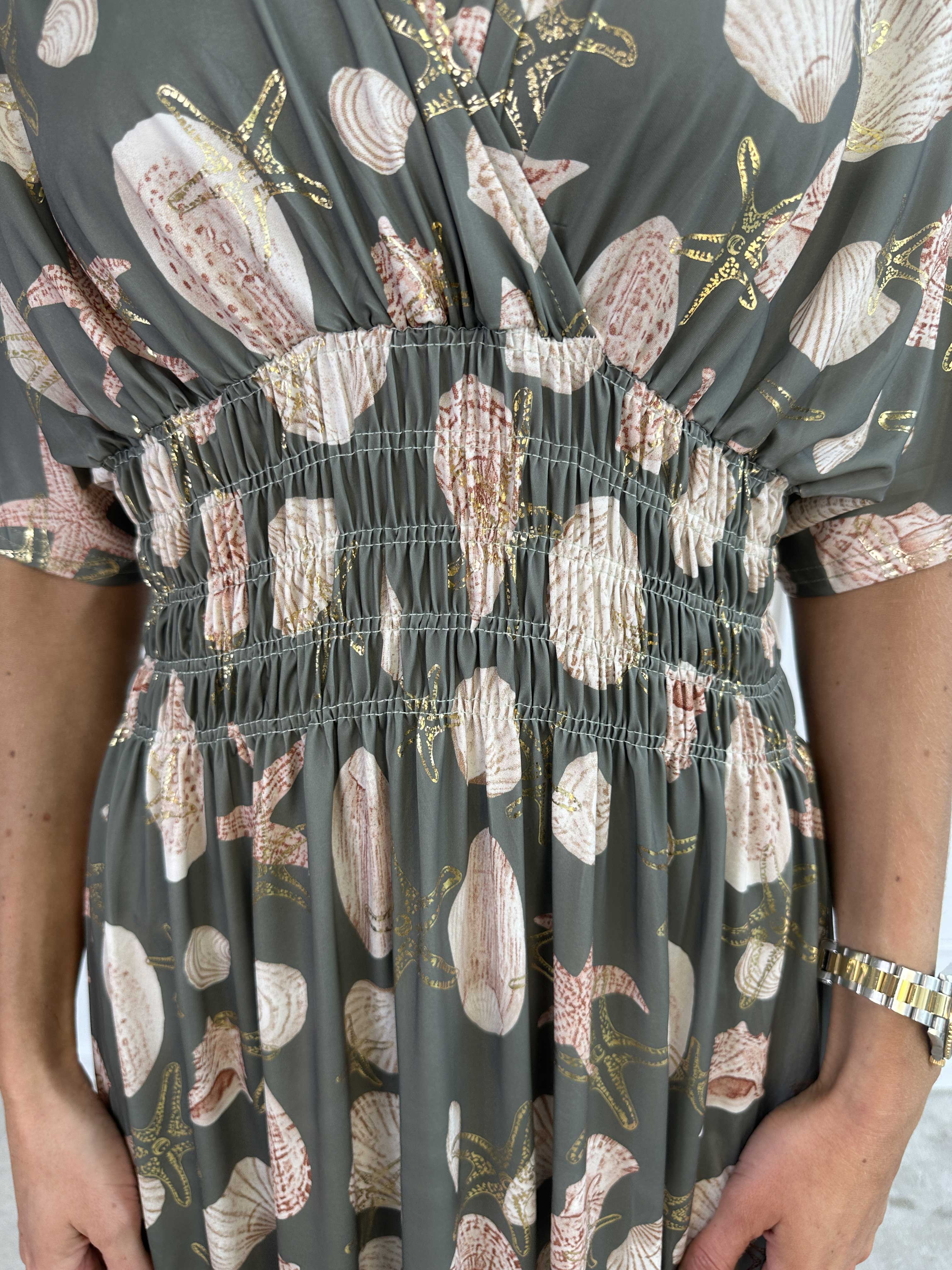 Pams Beach - Lång stretchklänning med snäckmotiv