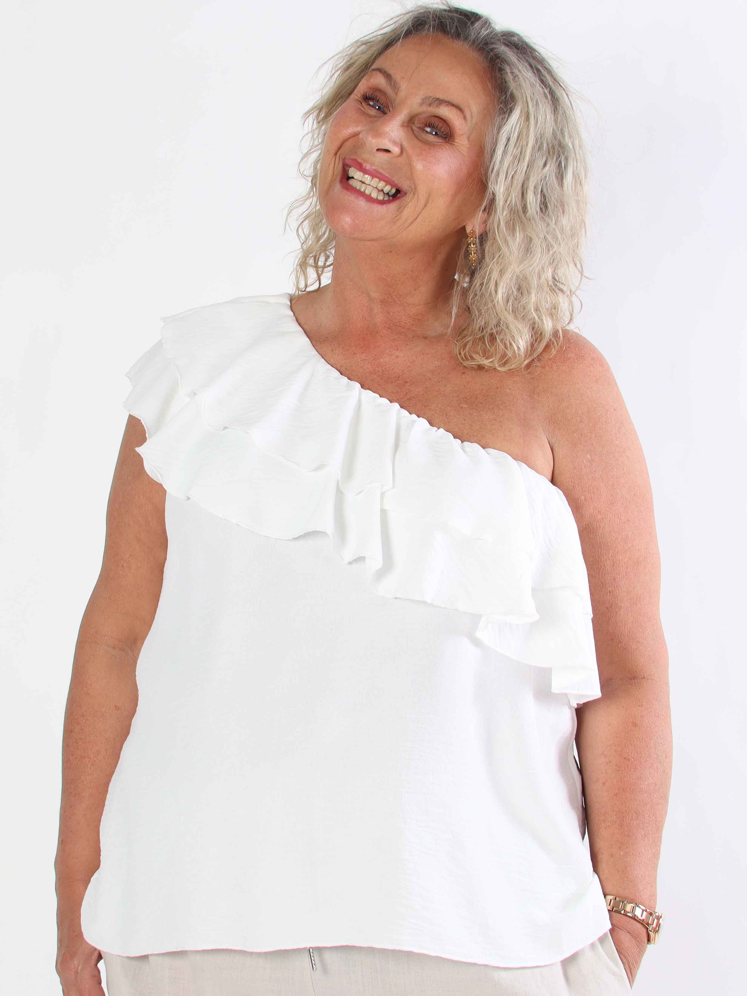 Catelyn Top - Söt one shoulder topp med volanger