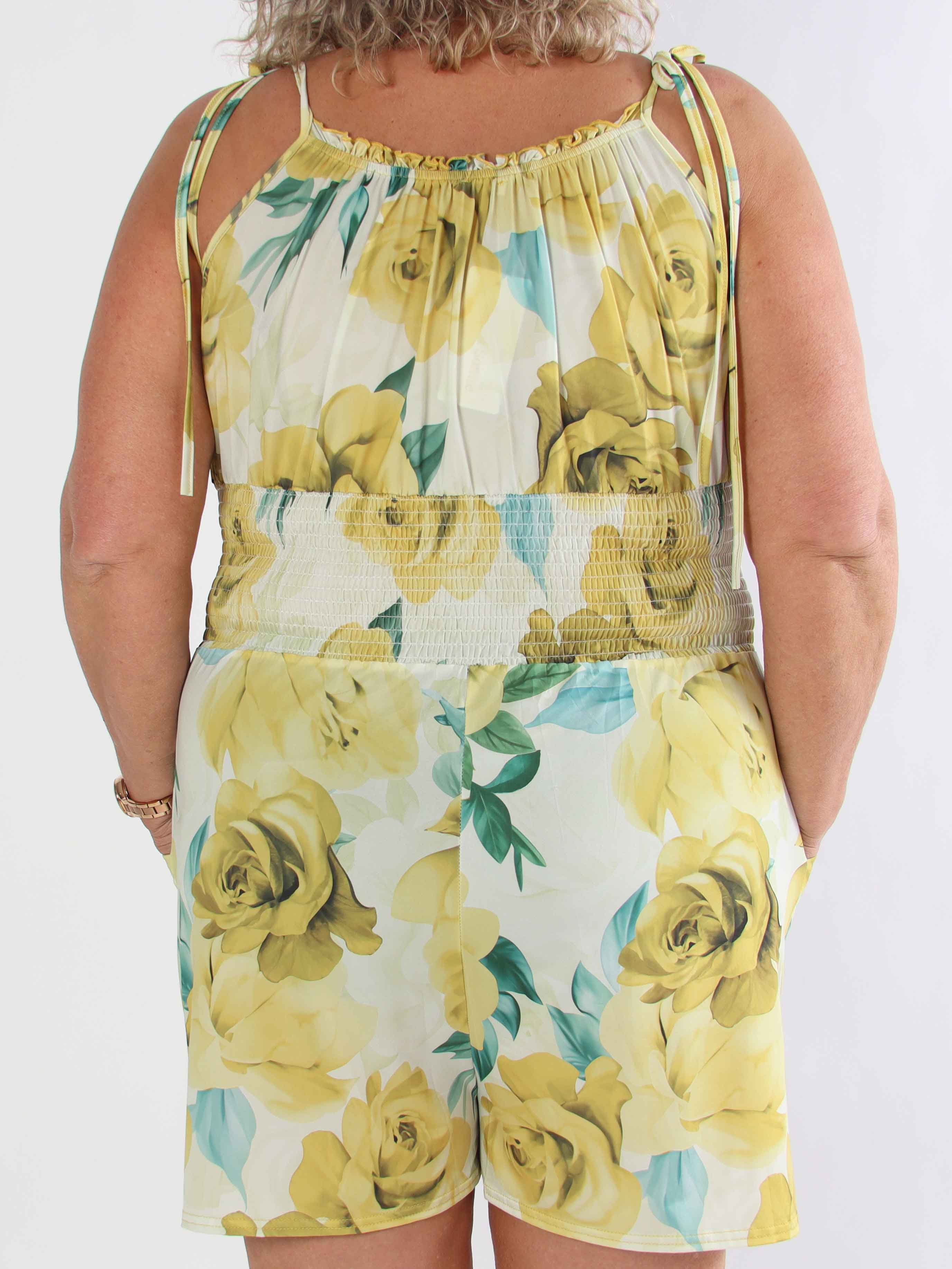 Lyra - Elastisk plus size buksedragt med smock i taljen