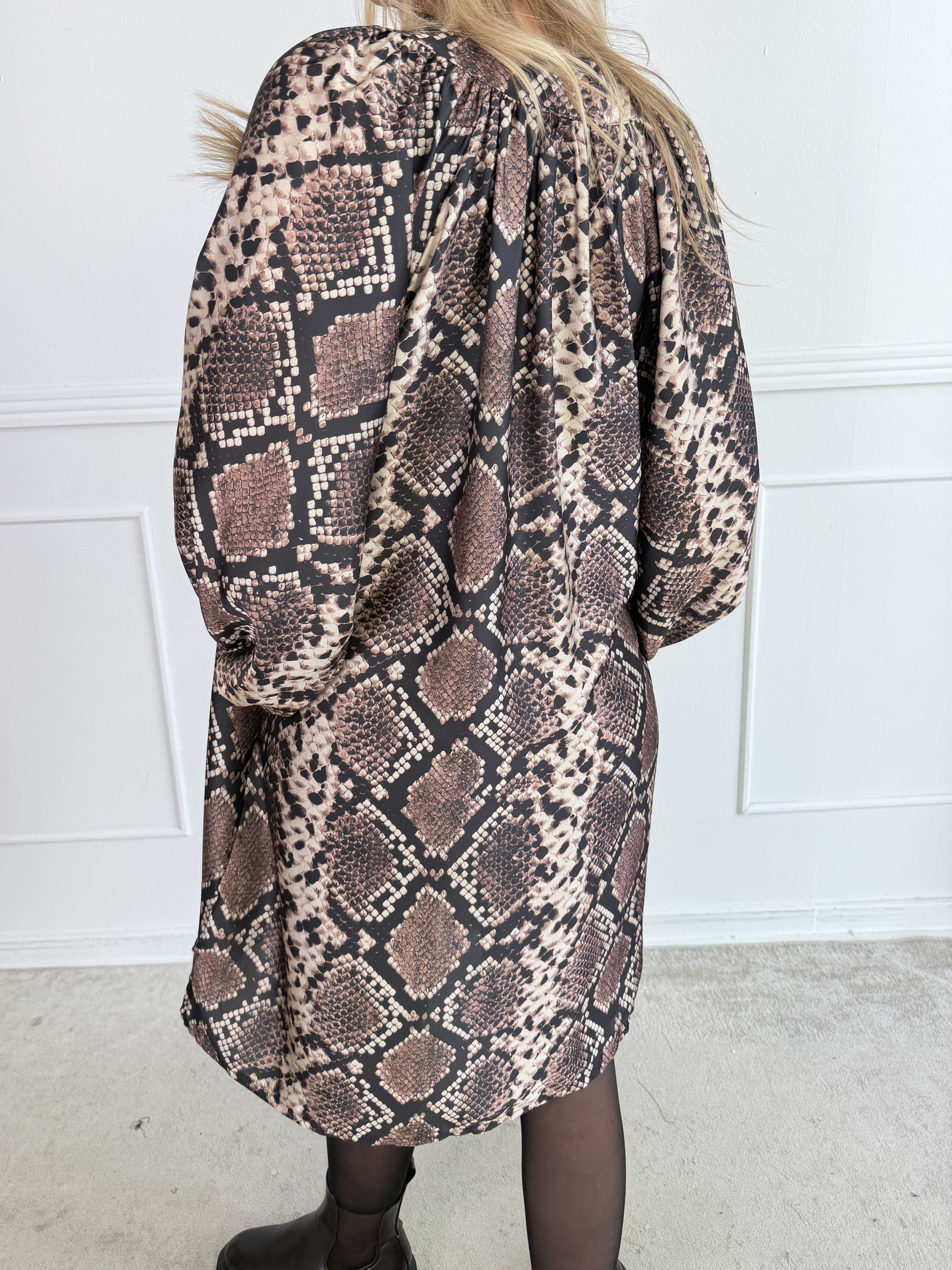Amidala Print – Elegant plus size tunikaklänning i olika mönster