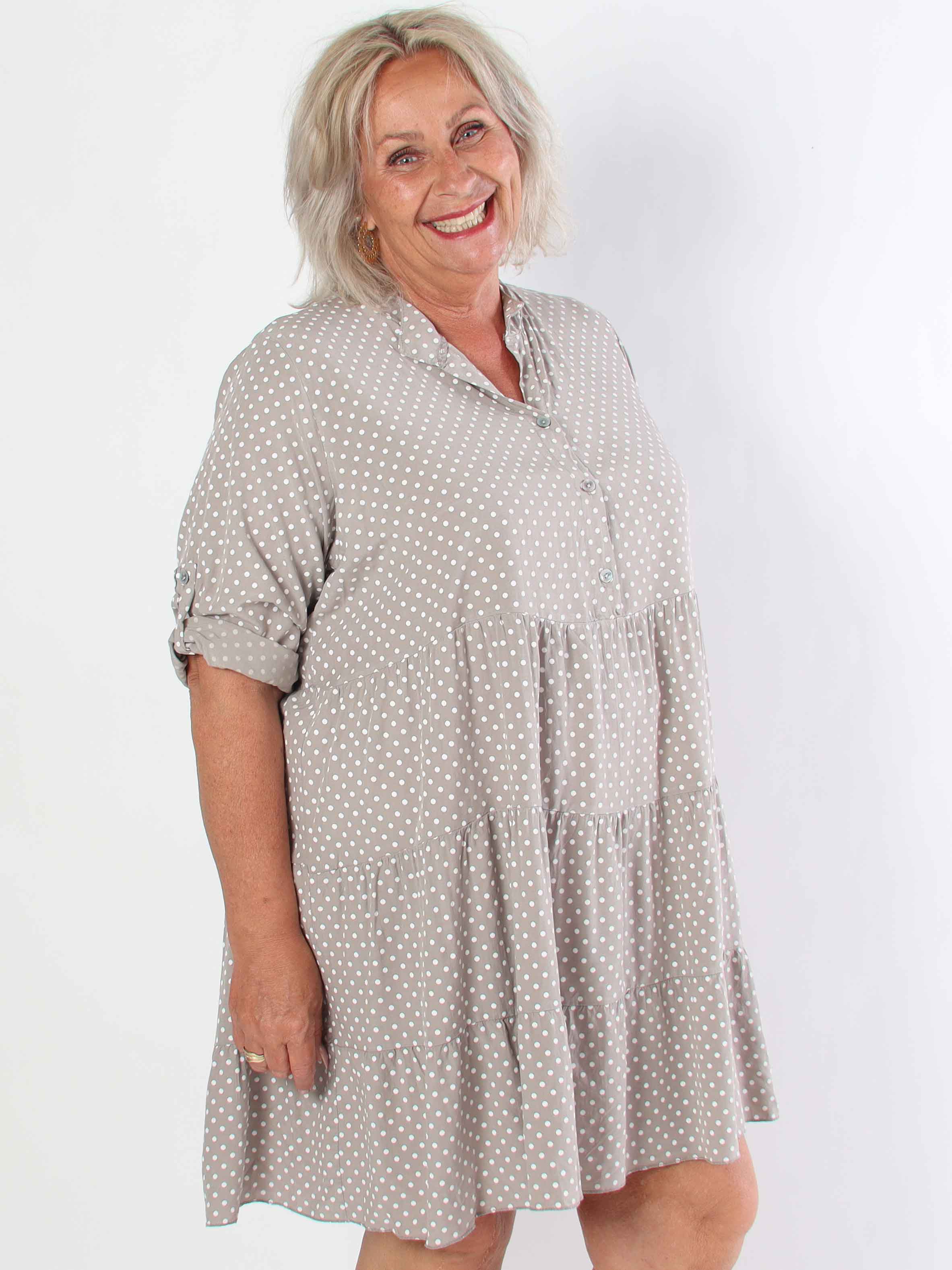 Dotti Short - Klänning med lager på lager-look i viskos