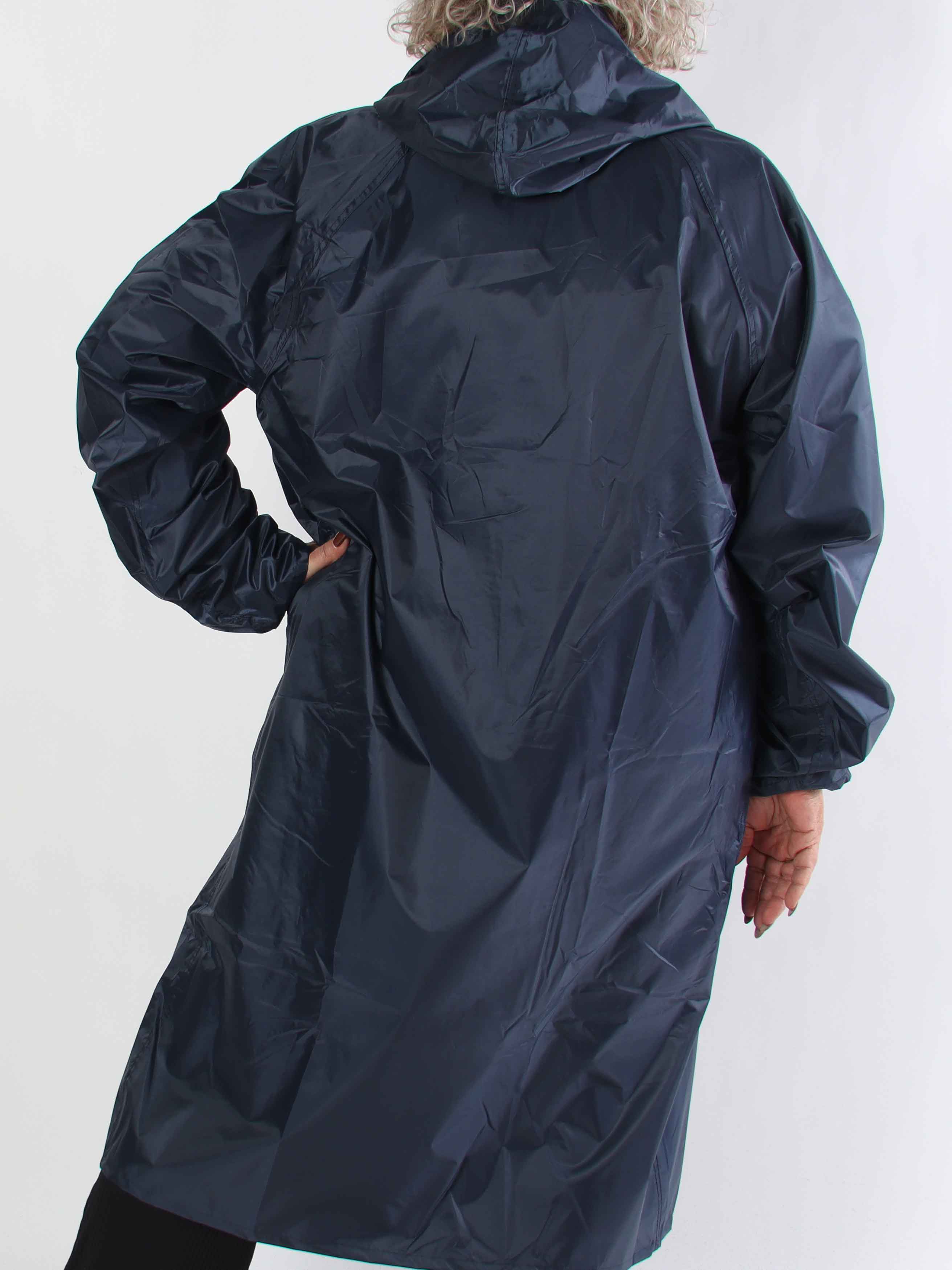 Reina - Plus size regnjacka med huva