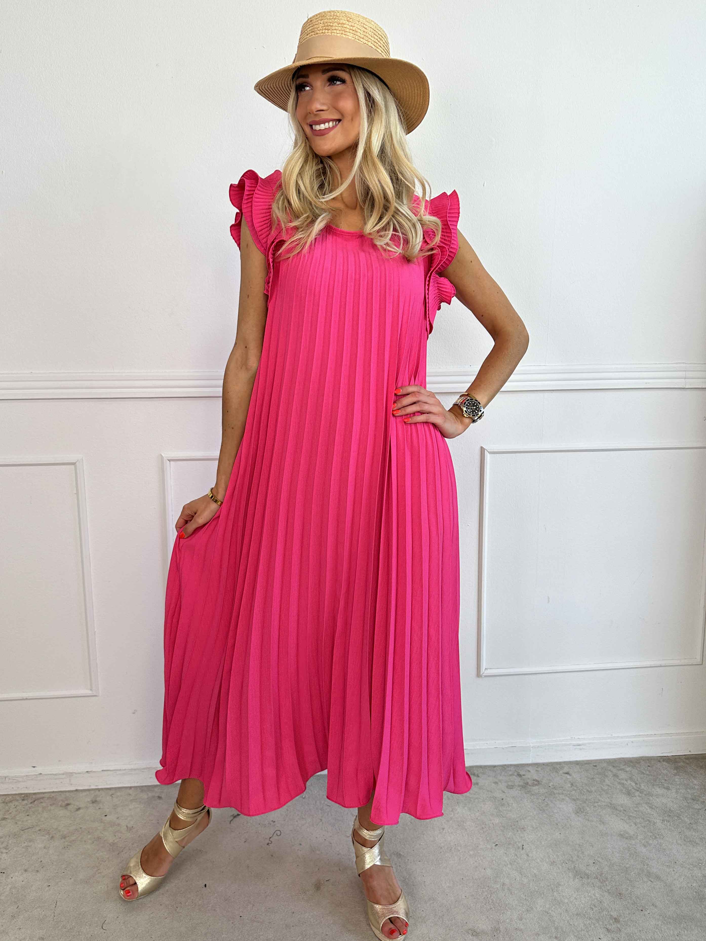 Zlata - Lång plisserad klänning med söta volangärmar