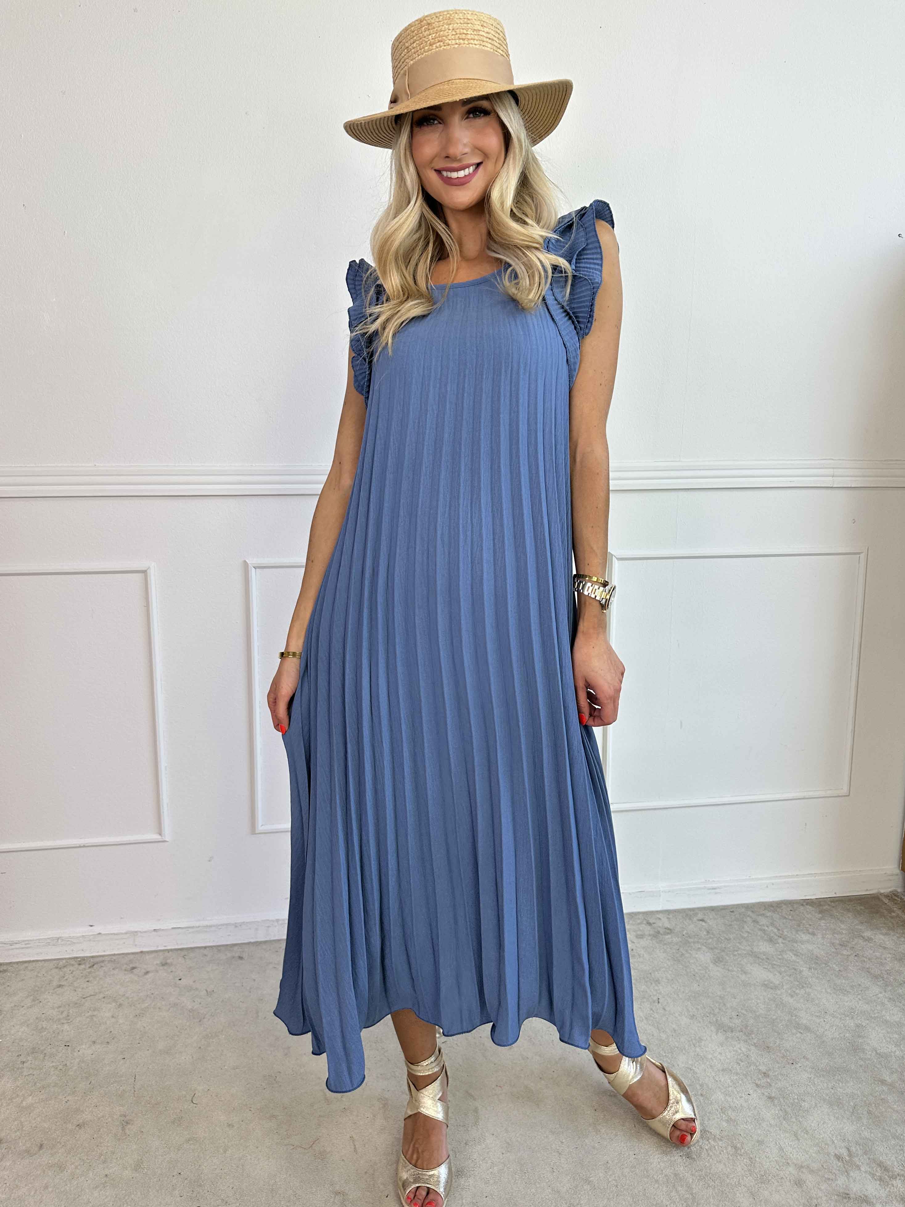 Zlata - Lång plisserad klänning med söta volangärmar