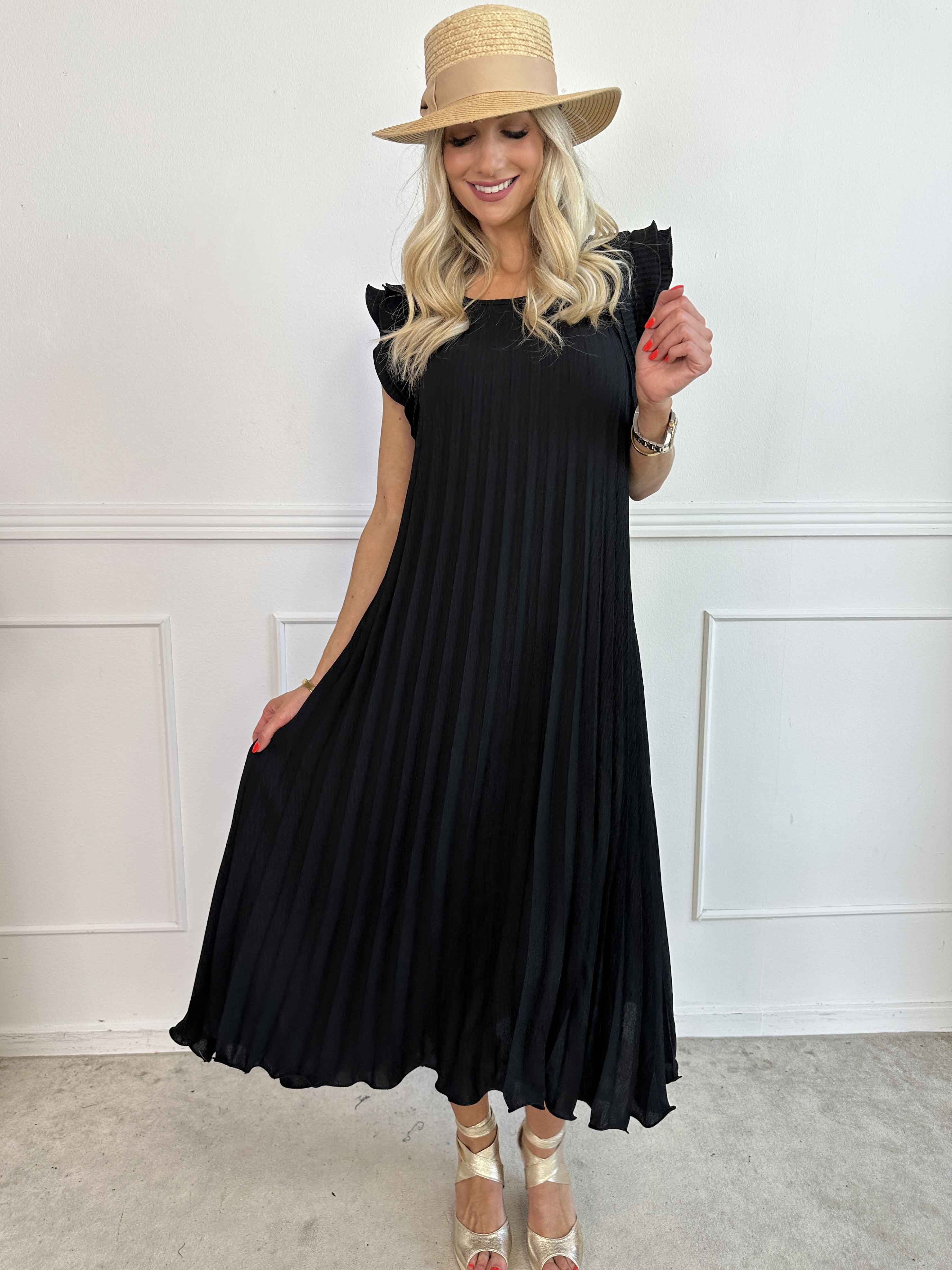 Zlata - Lång plisserad klänning med söta volangärmar