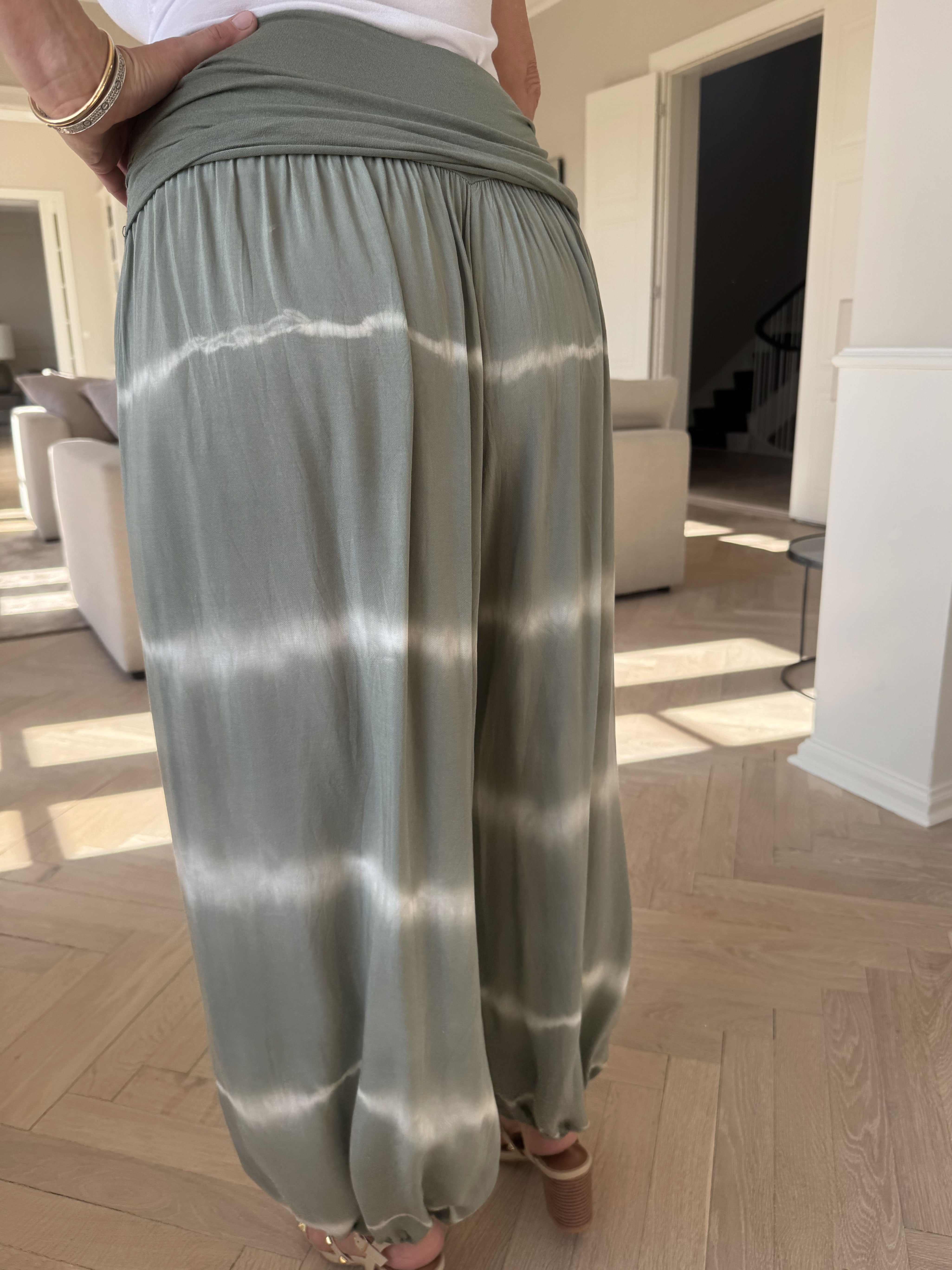 Drew Stripe - Bohemiska byxor i ljus viskos