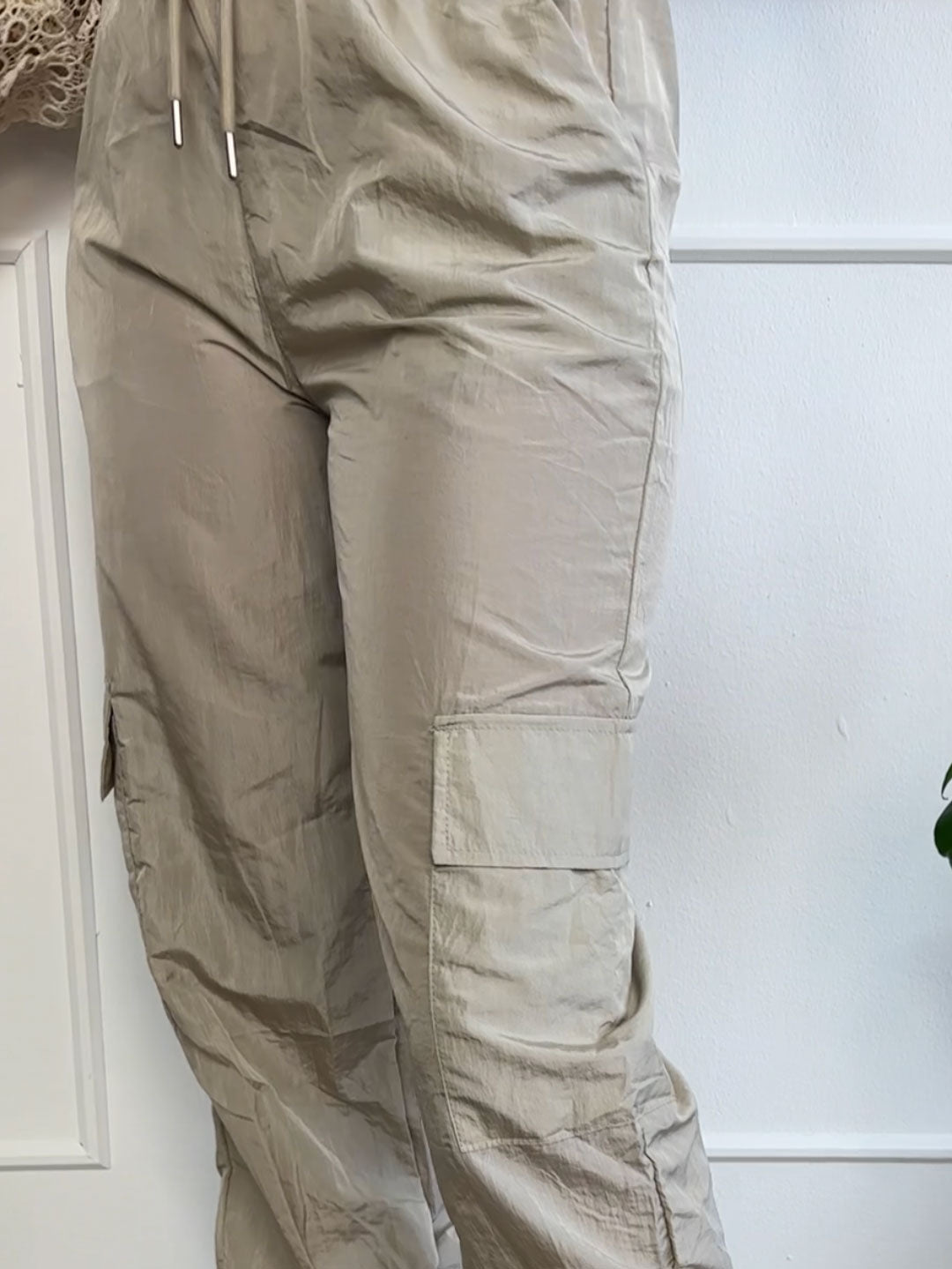 Galina - Coola cargobyxor med resår i midjan