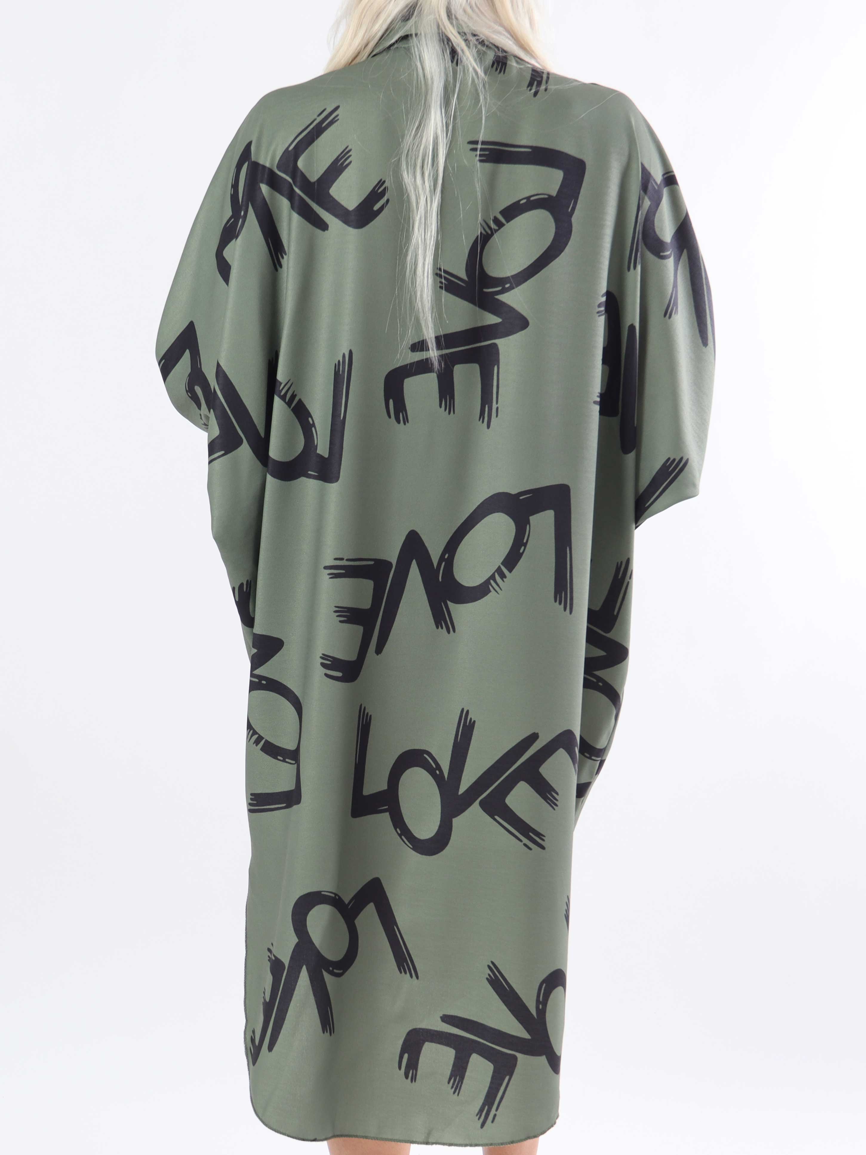 Havana - Skjortklänning i plus size med kärleksfull resning