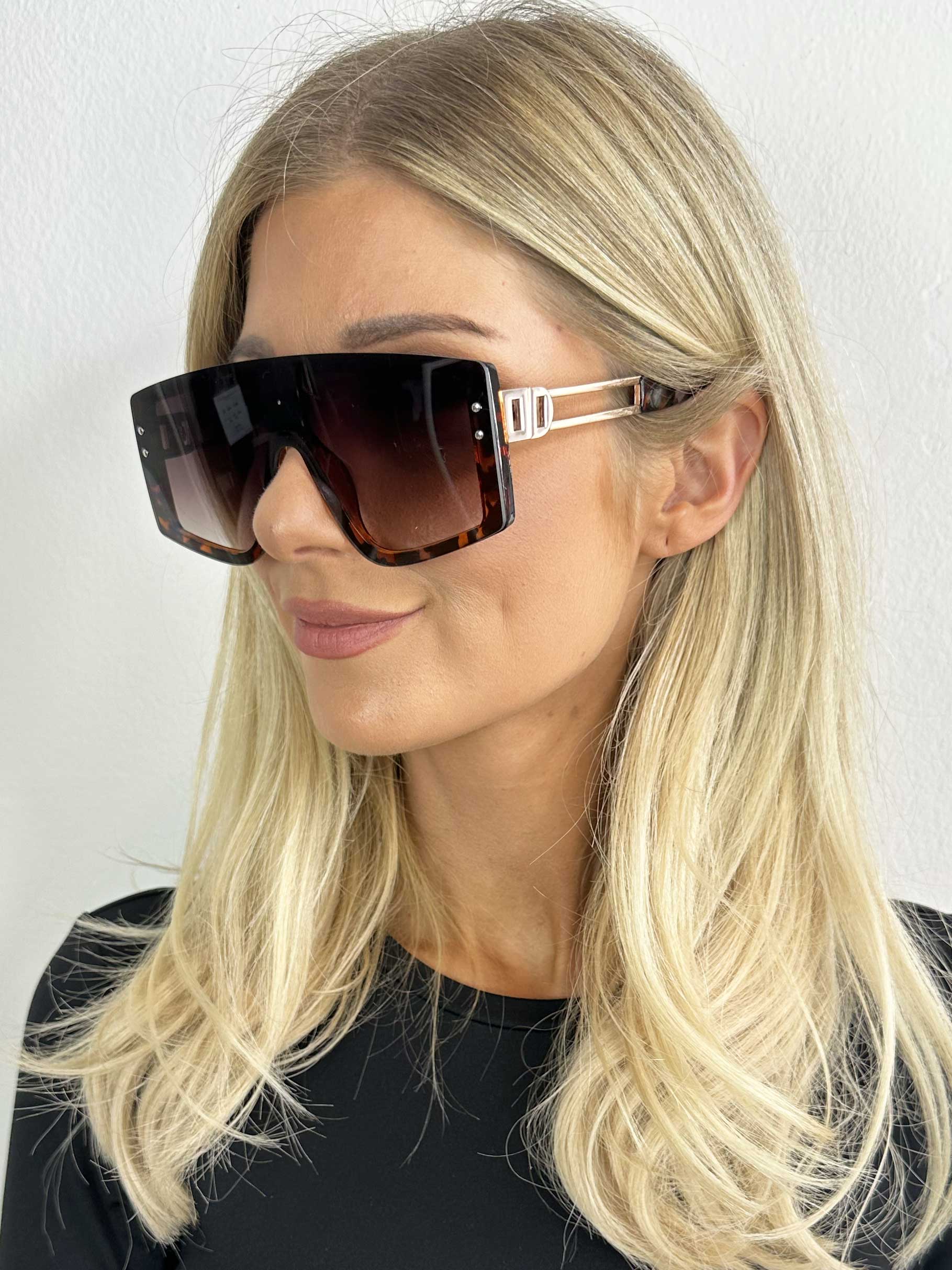 Carolin - Coola solglasögon med guldbågar