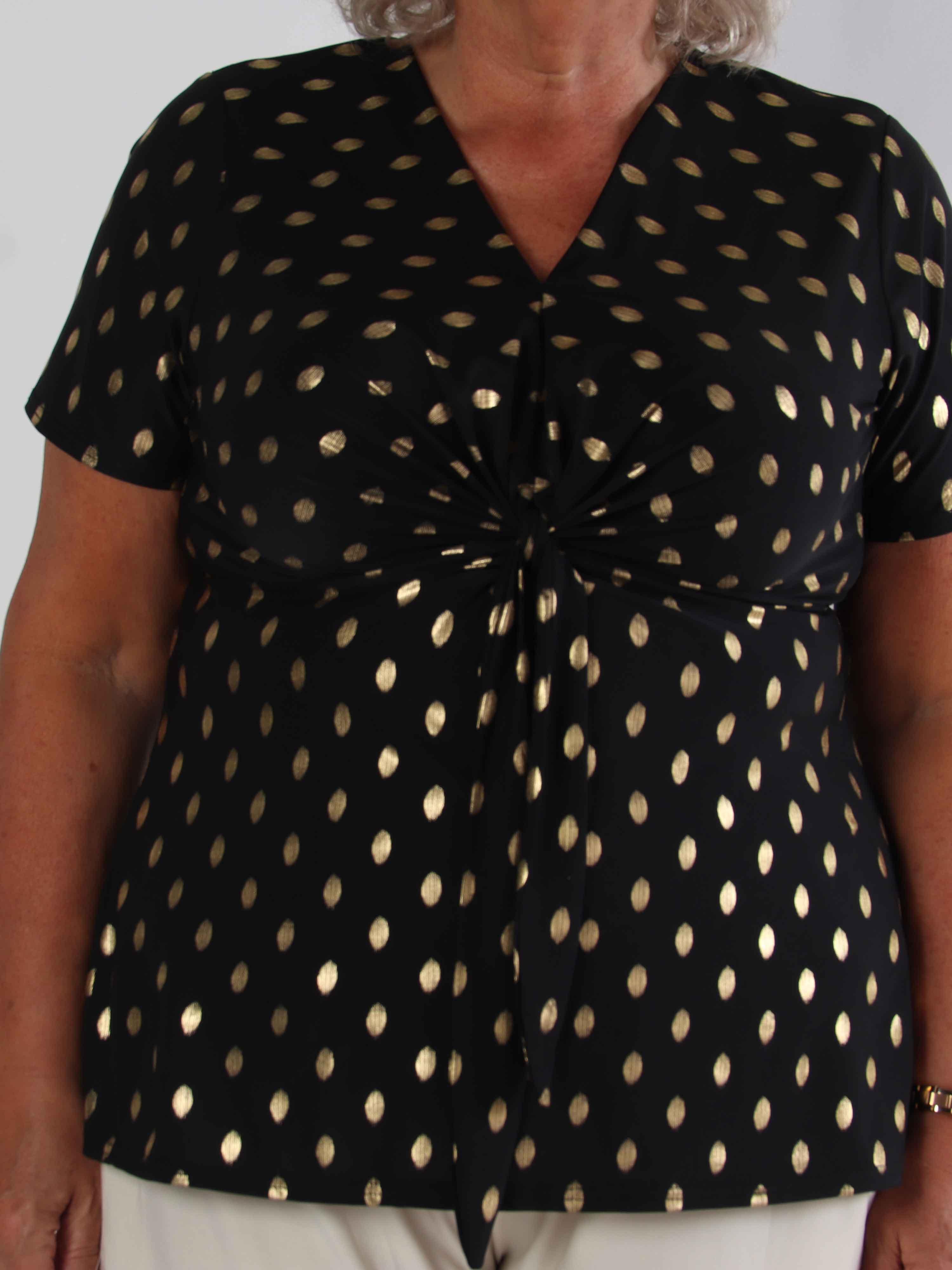 Molly Dot Shirt - Elastisk plus size blus med fin knytdetalj framtill